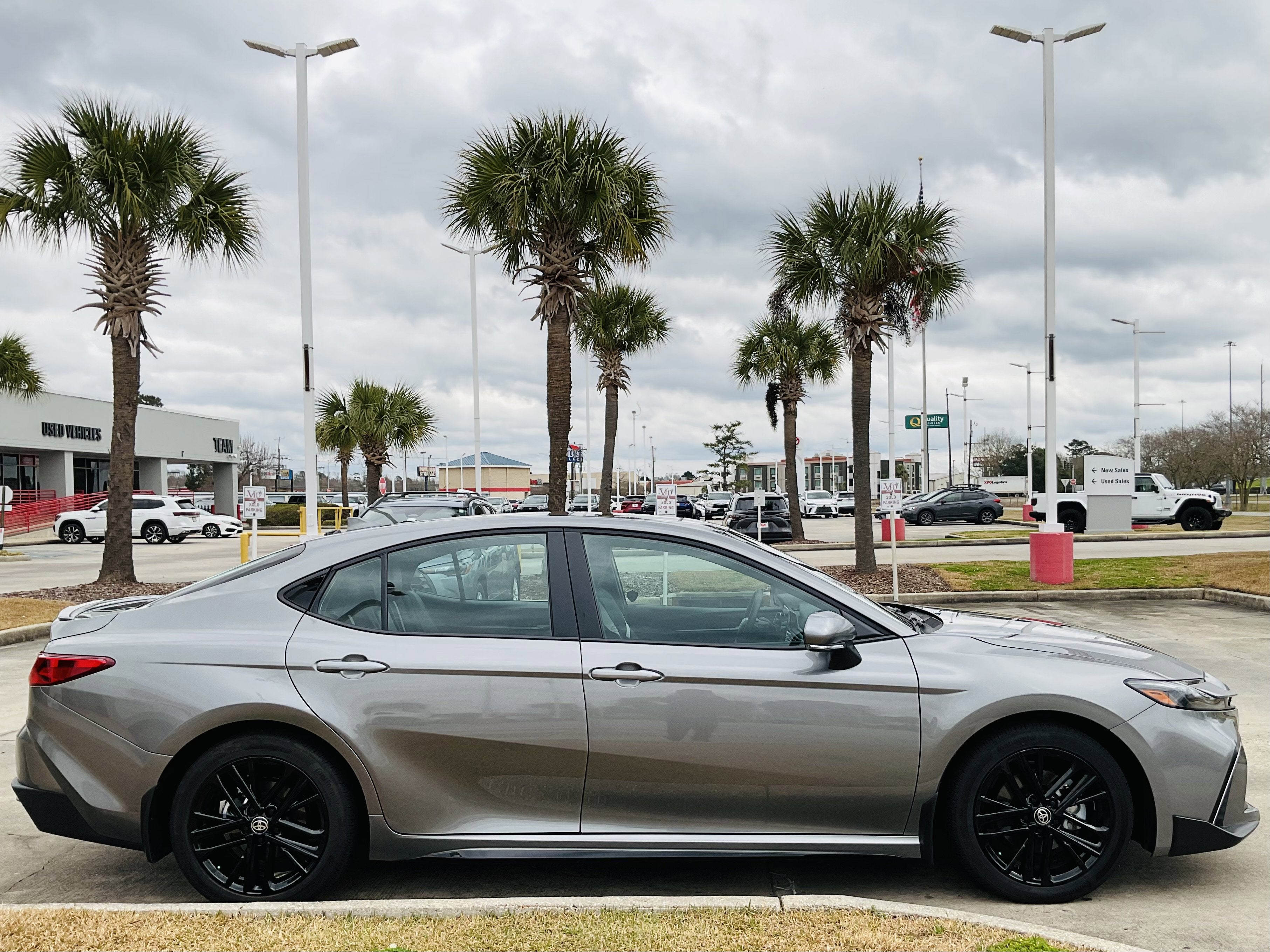 2026 Toyota CAMRY SE