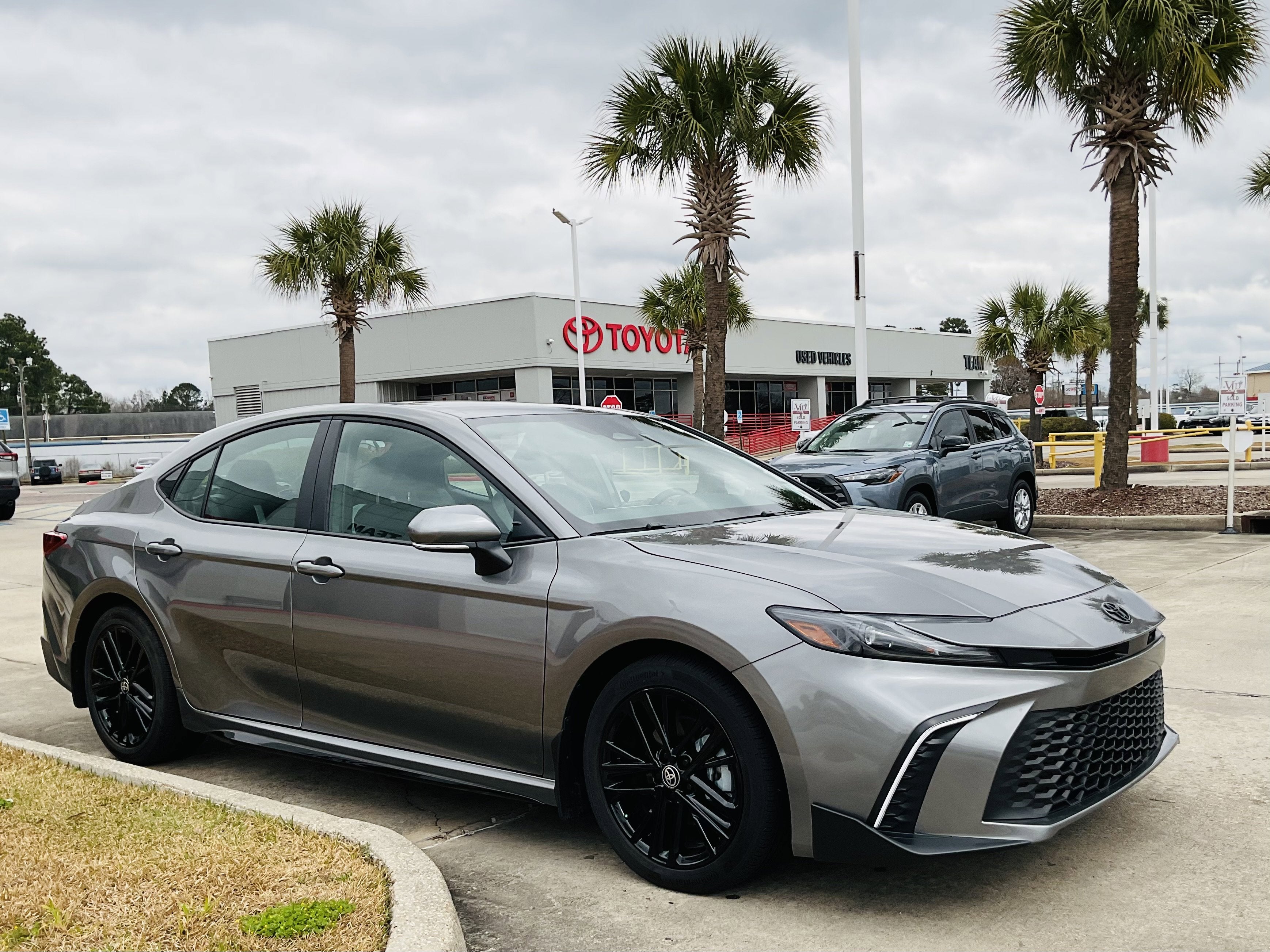 2026 Toyota CAMRY SE