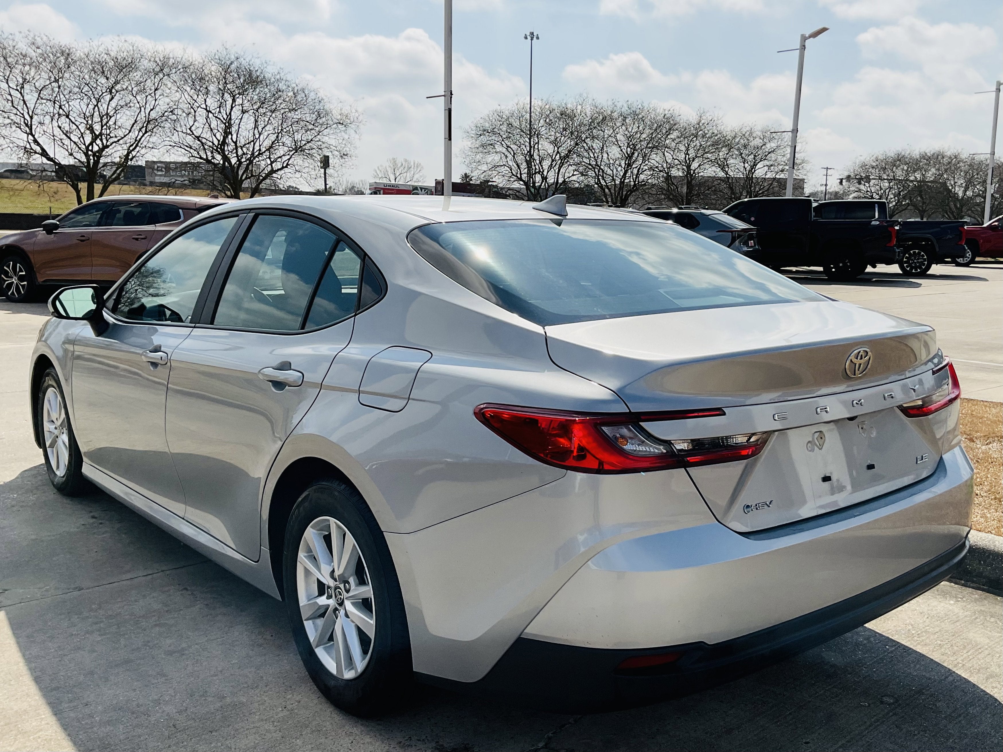 2025 Toyota CAMRY LE