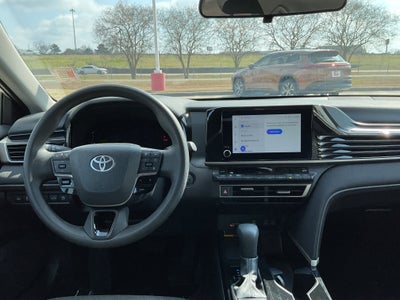 2025 Toyota CAMRY LE