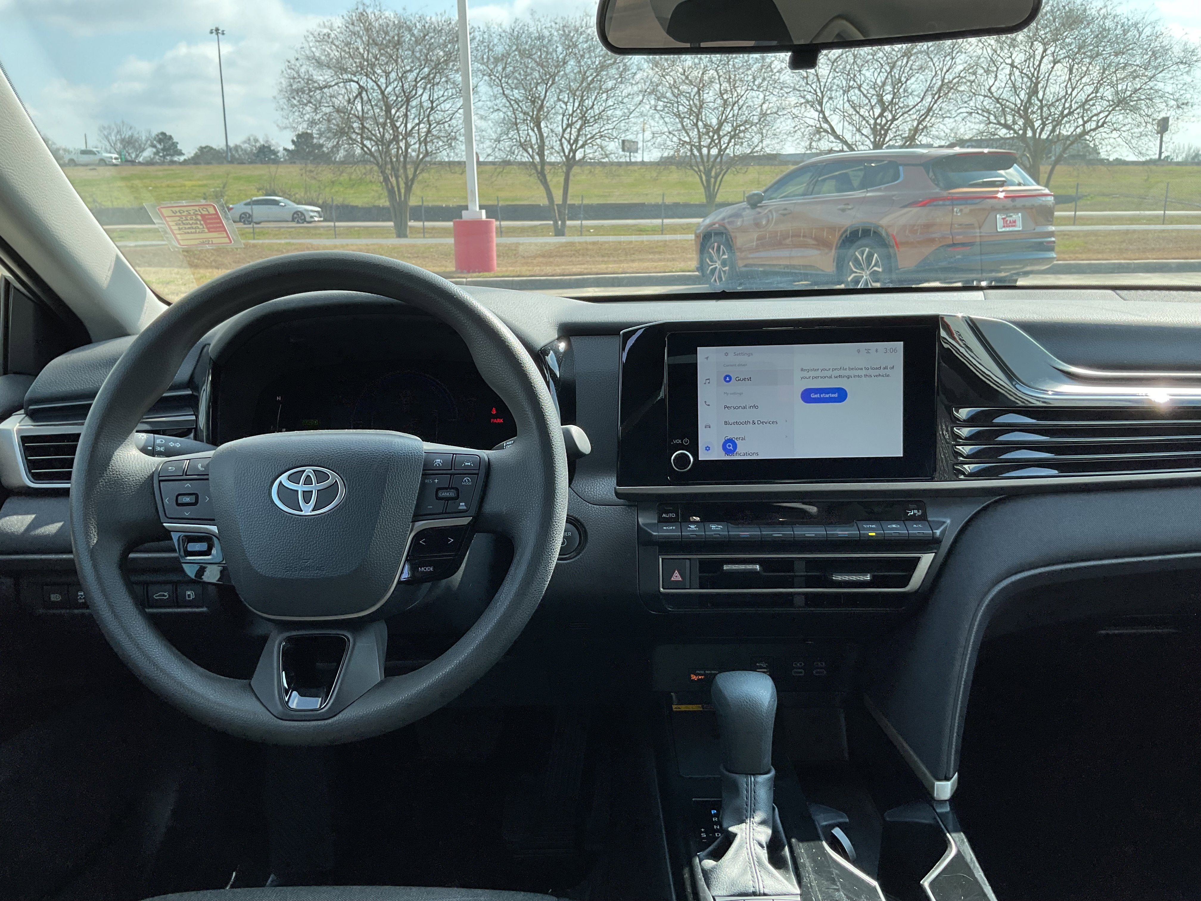 2025 Toyota CAMRY LE