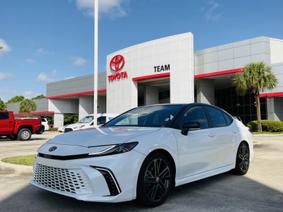 2025 Toyota CAMRY XSE