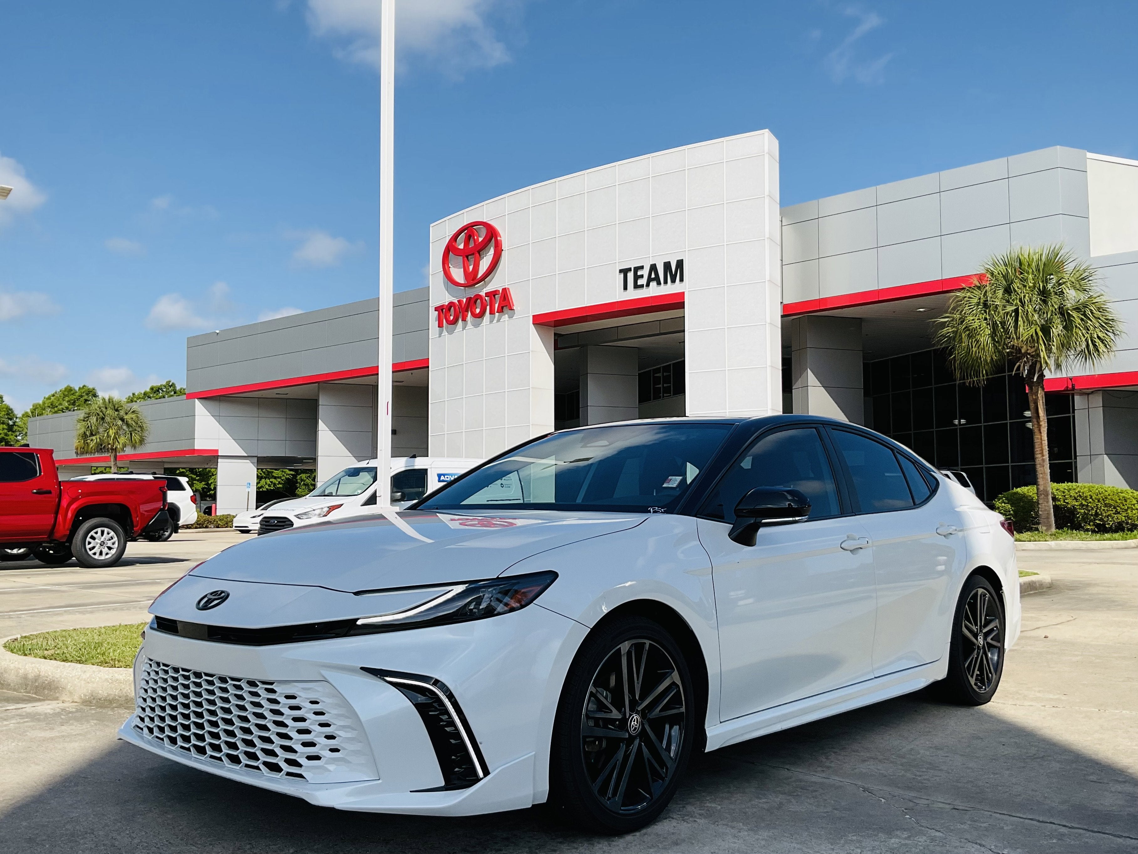 2025 Toyota CAMRY XSE