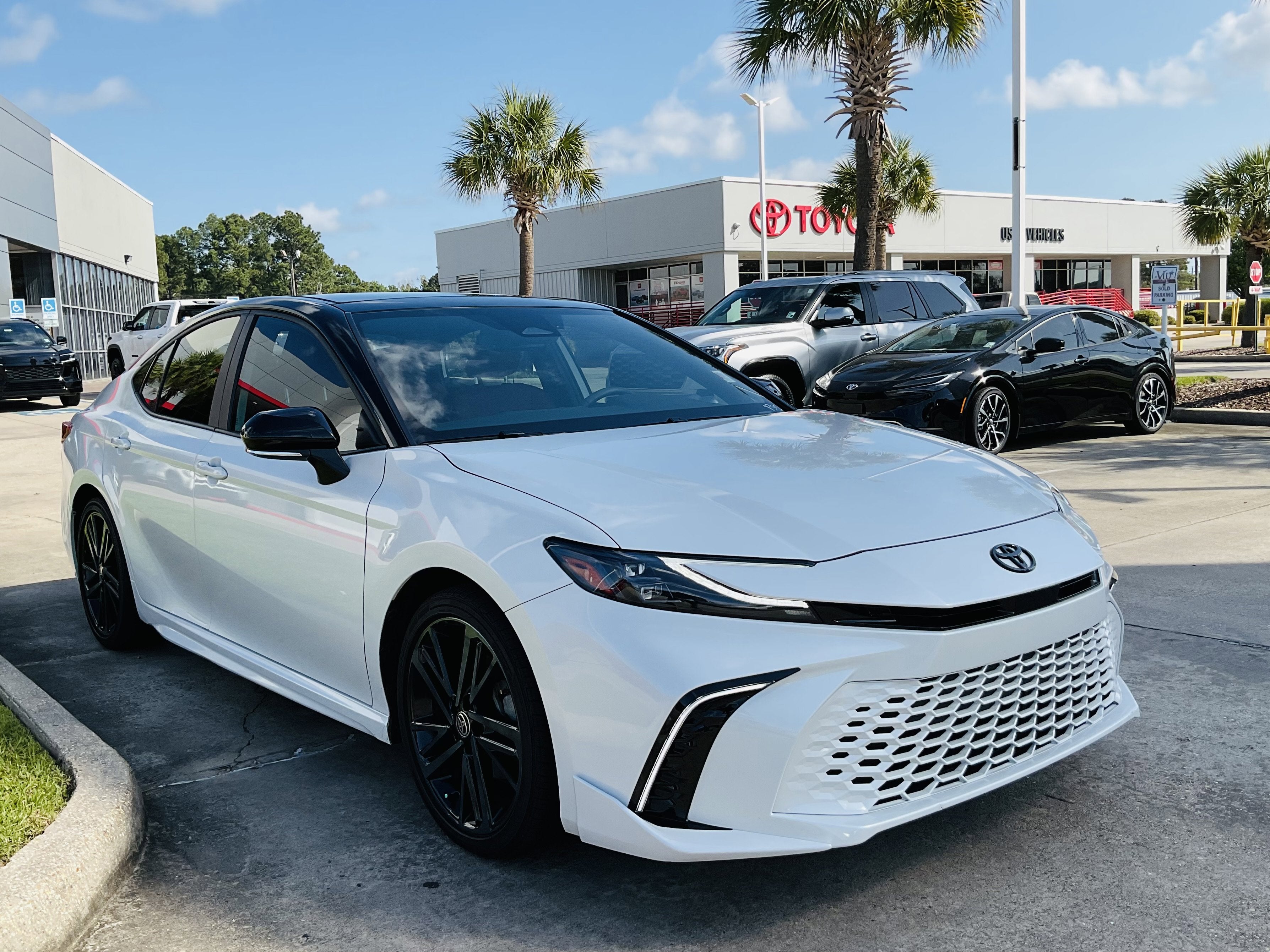 2025 Toyota CAMRY XSE