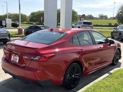 2025 Toyota Camry SE