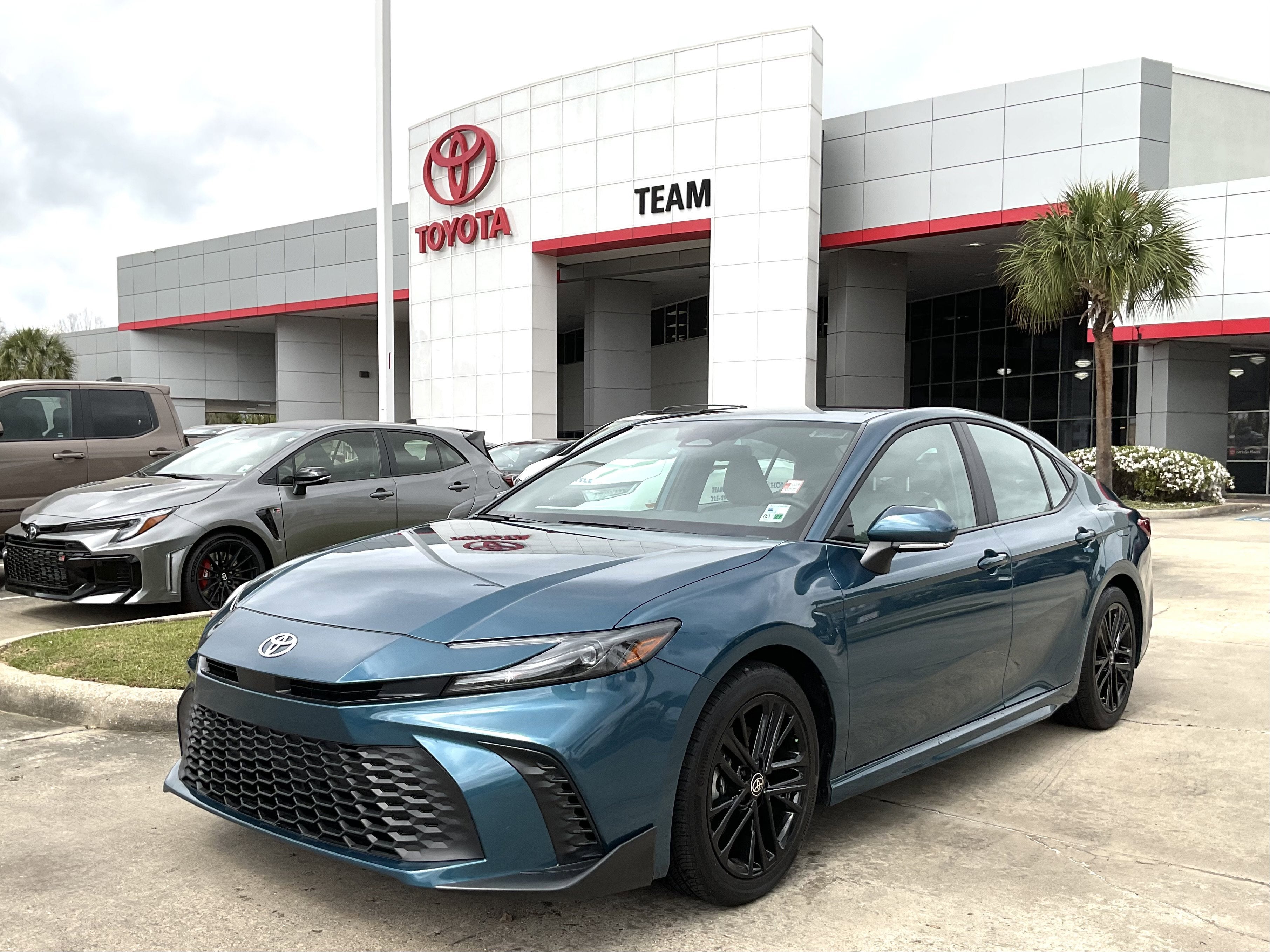 2026 Toyota CAMRY SE