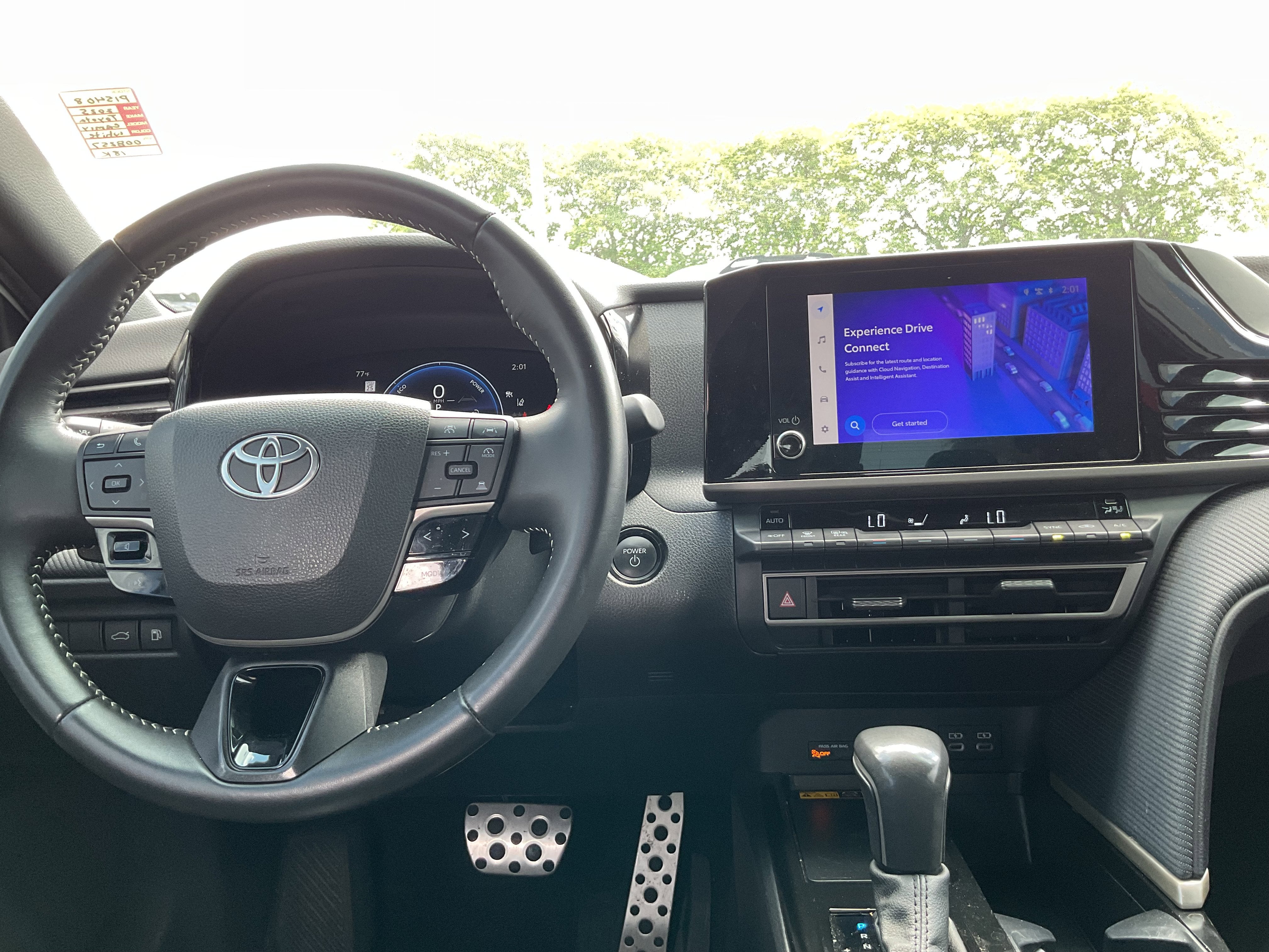 2025 Toyota CAMRY SE