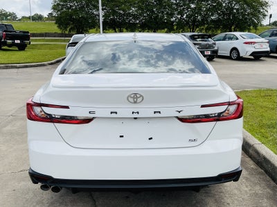 2025 Toyota CAMRY SE