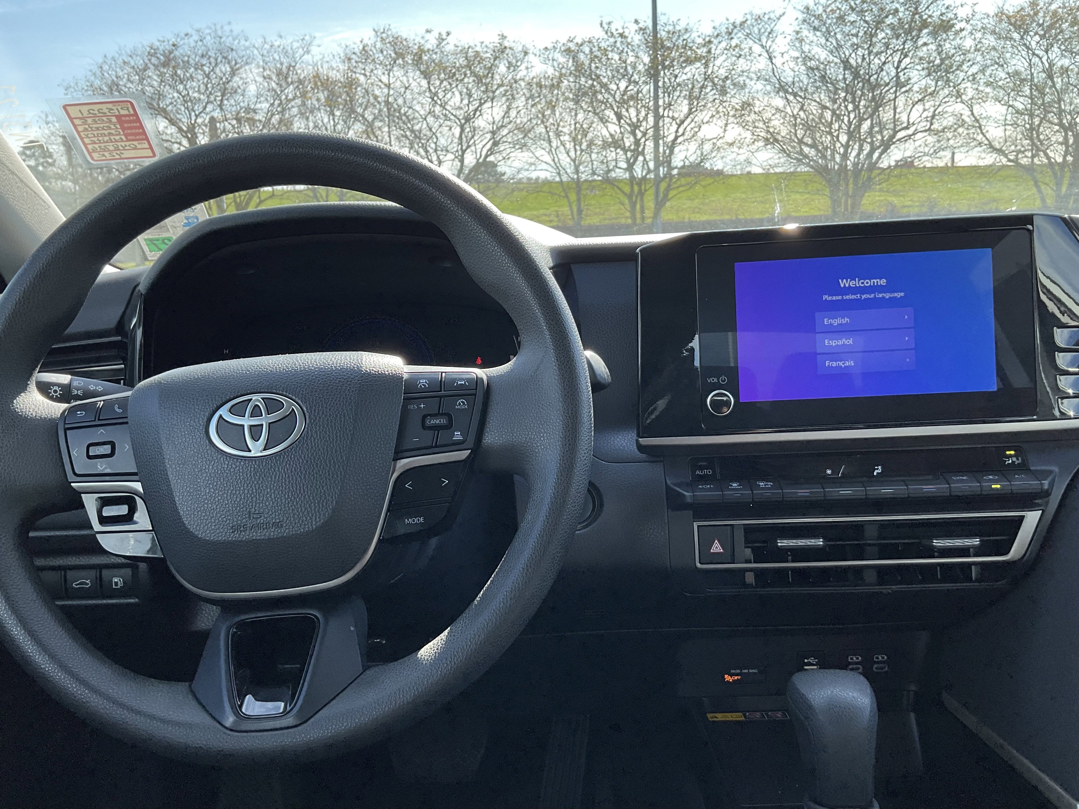 2025 Toyota CAMRY LE