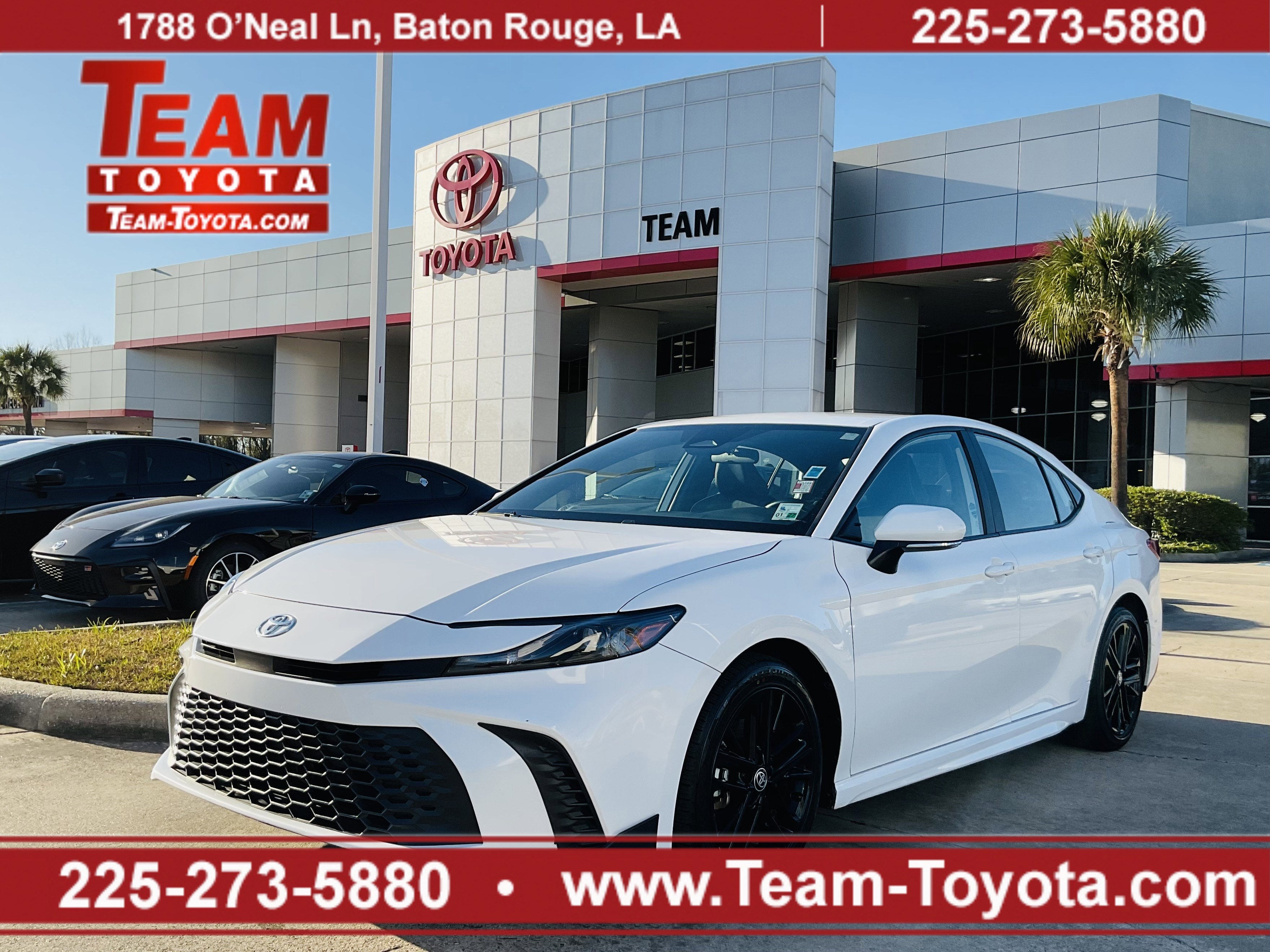 2025 Toyota Camry SE