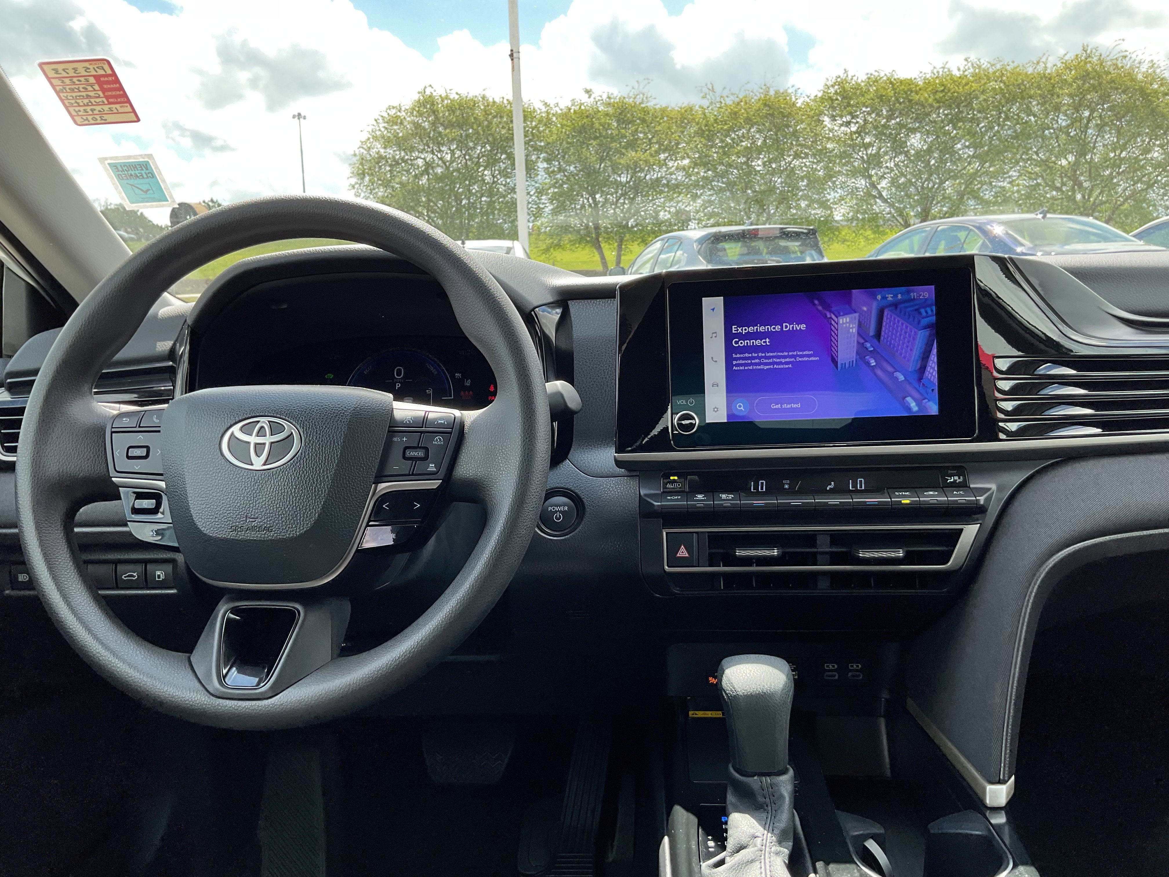 2025 Toyota CAMRY LE