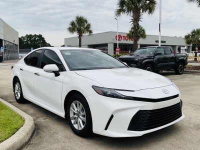 2025 Toyota CAMRY LE