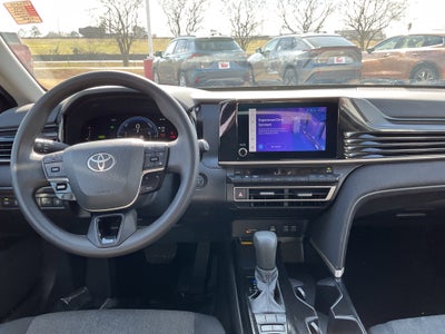 2025 Toyota CAMRY LE