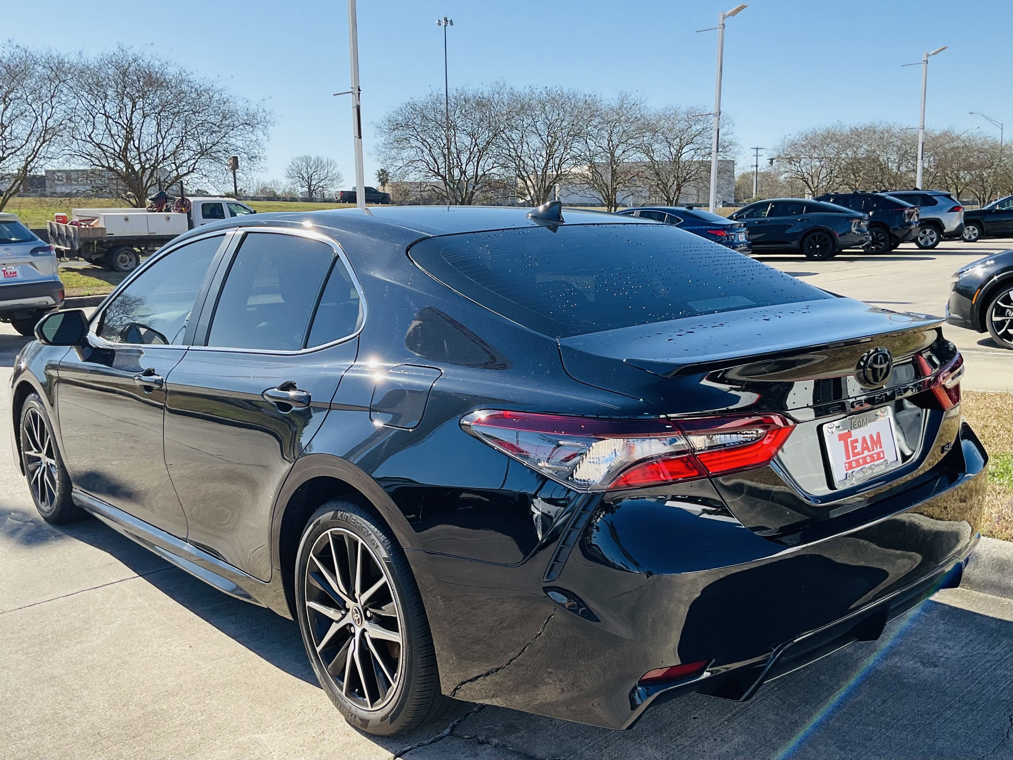 2023 Toyota CAMRY SE