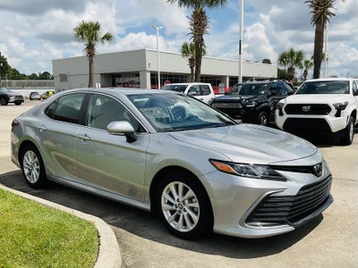 2024 Toyota CAMRY LE