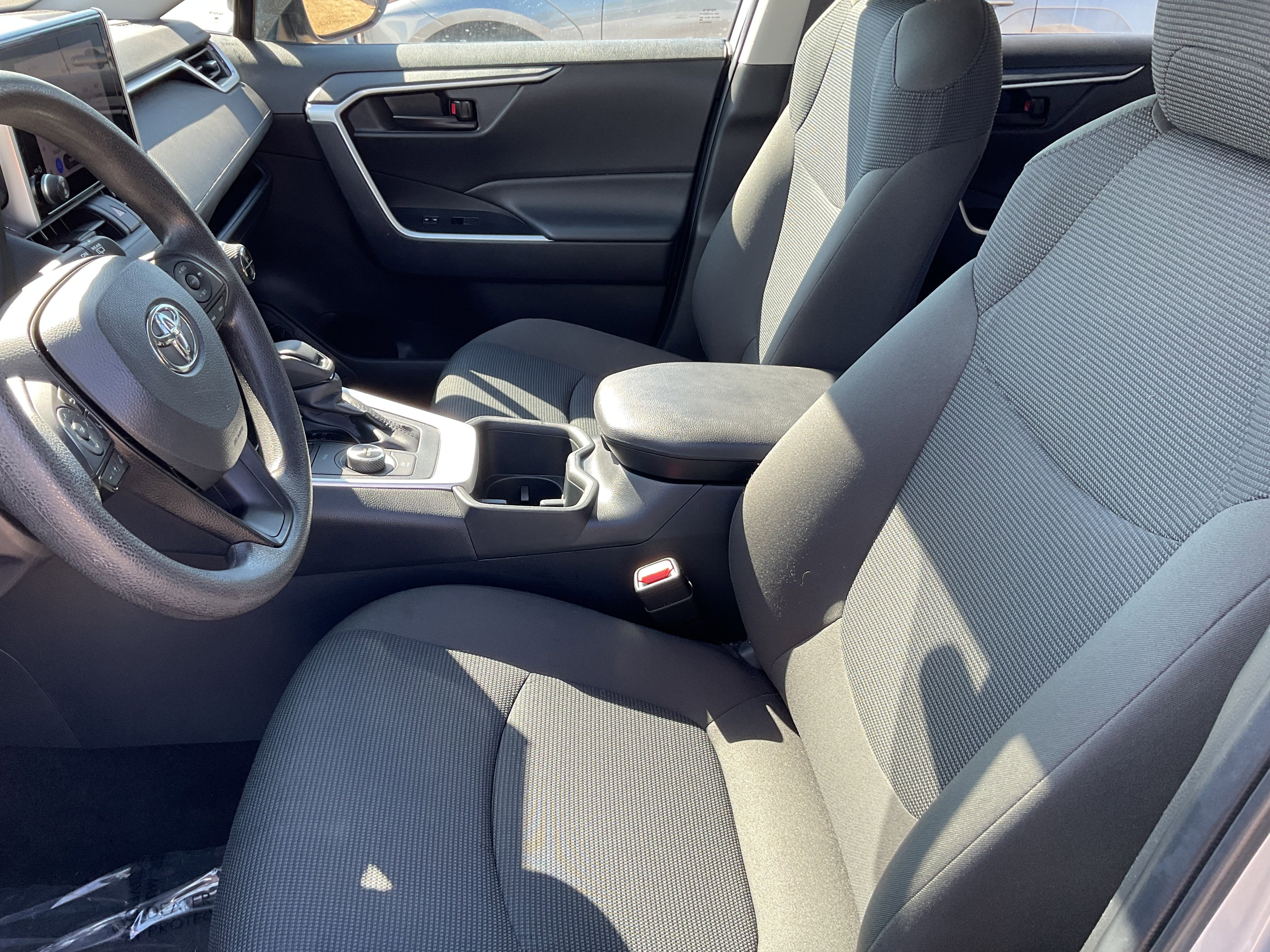 2025 Toyota RAV4 HYBRID Hybrid LE