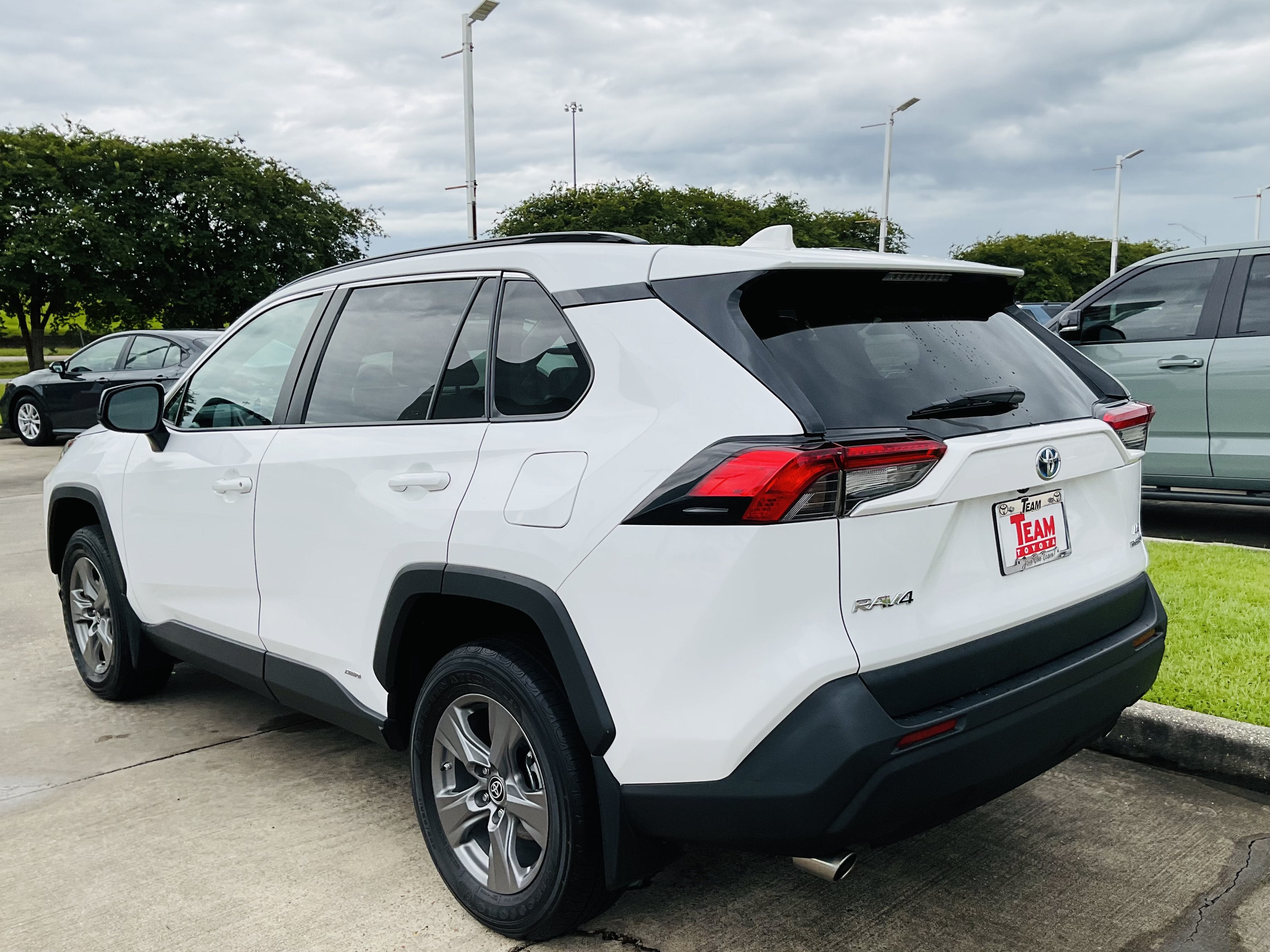 2024 Toyota RAV4 Hybrid Hybrid LE