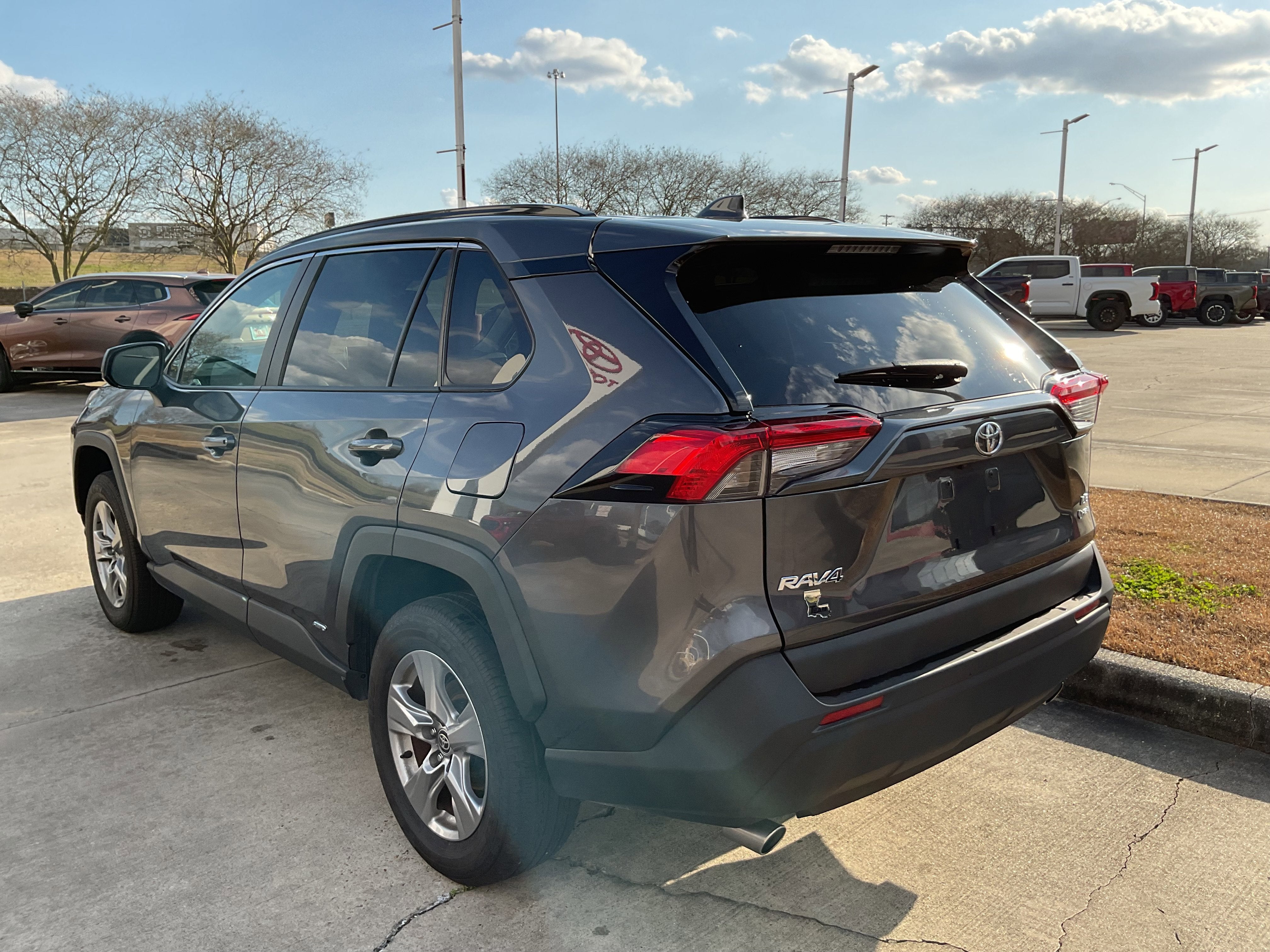 2025 Toyota RAV4 HYBRID Hybrid LE