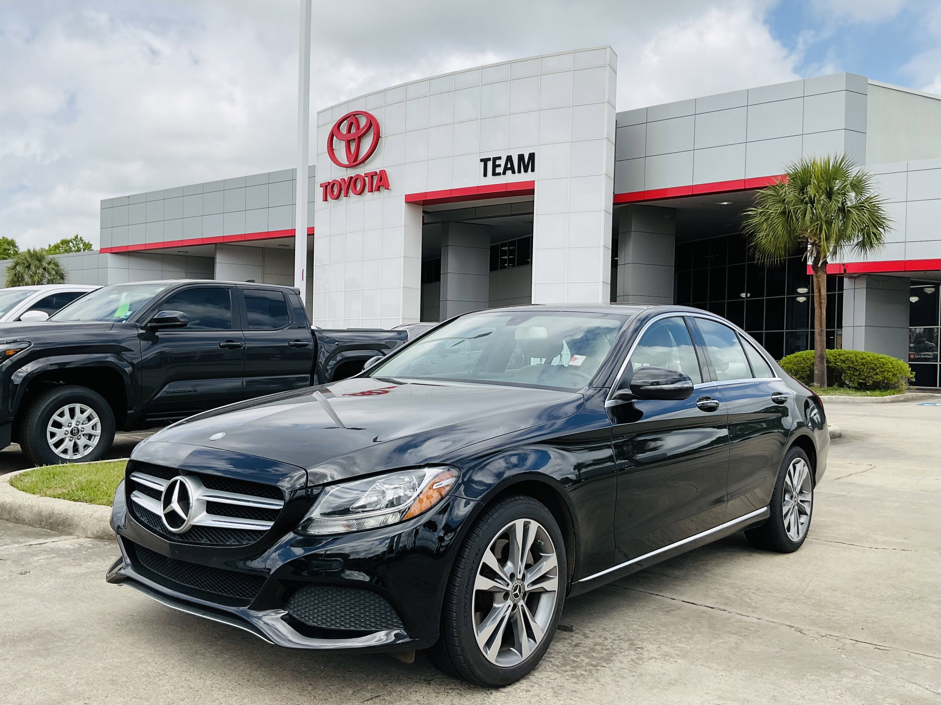 2017 Mercedes-Benz C-Class C 300