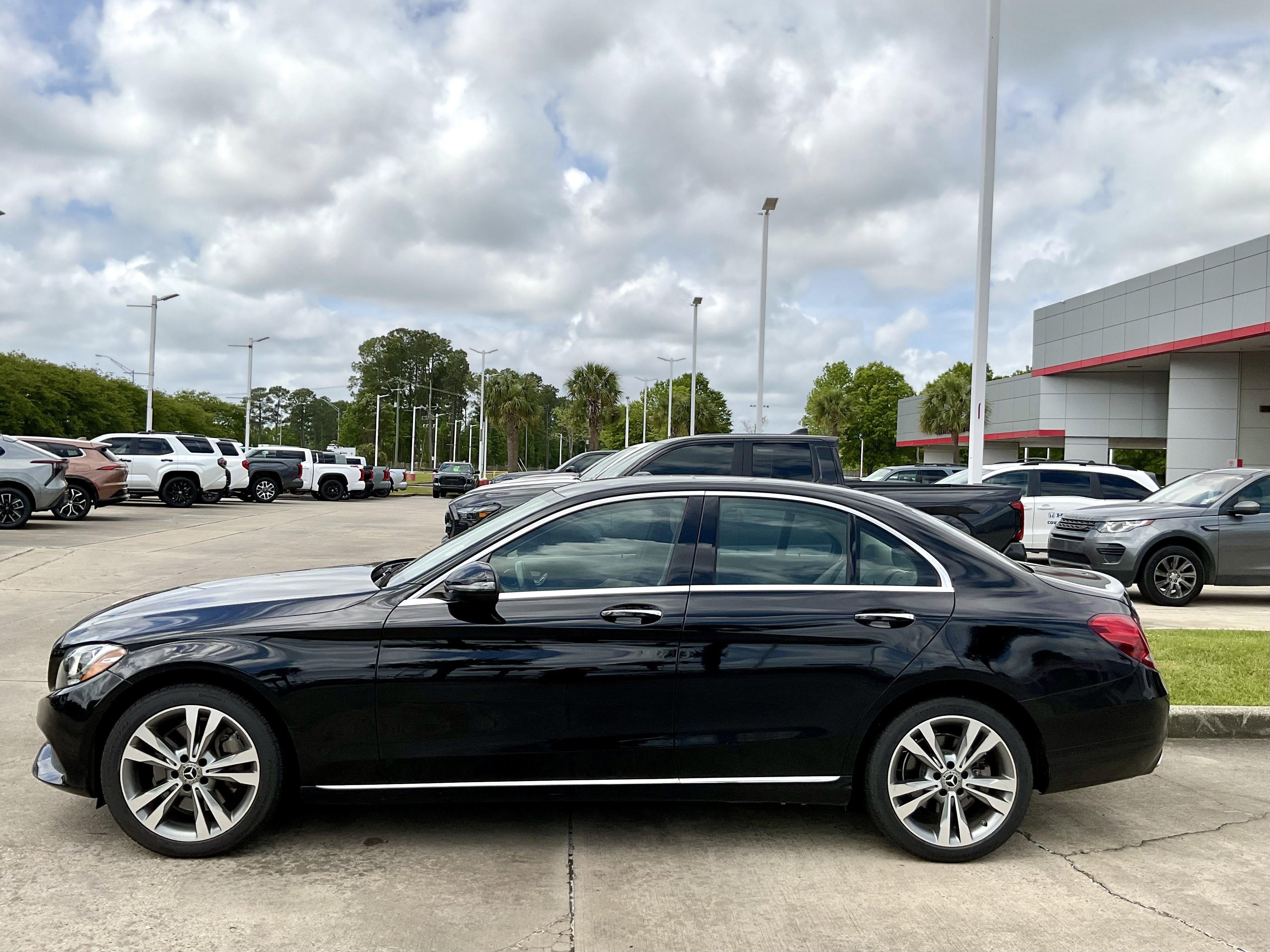 2017 Mercedes-Benz C-Class C 300