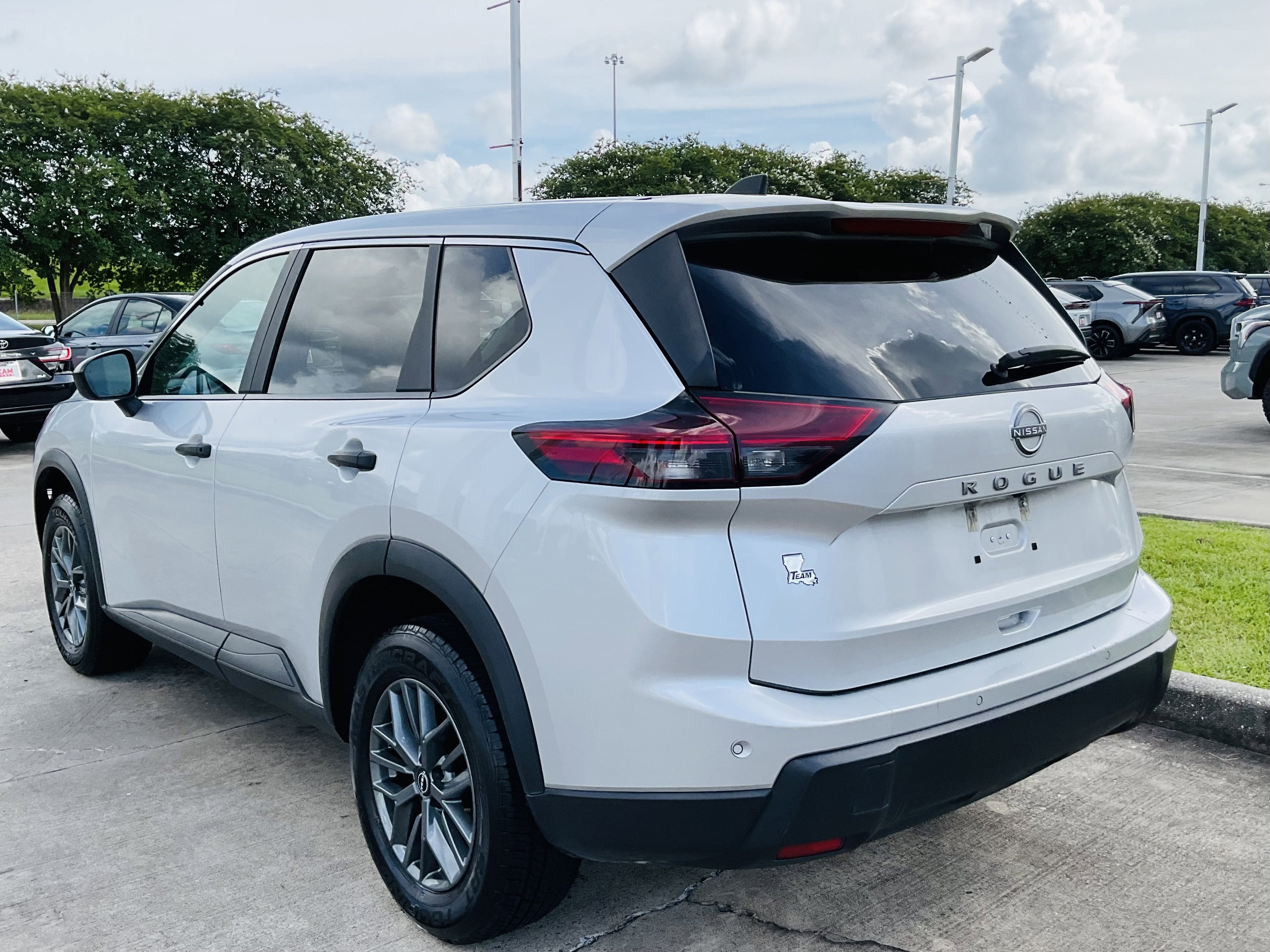 2024 Nissan Rogue S
