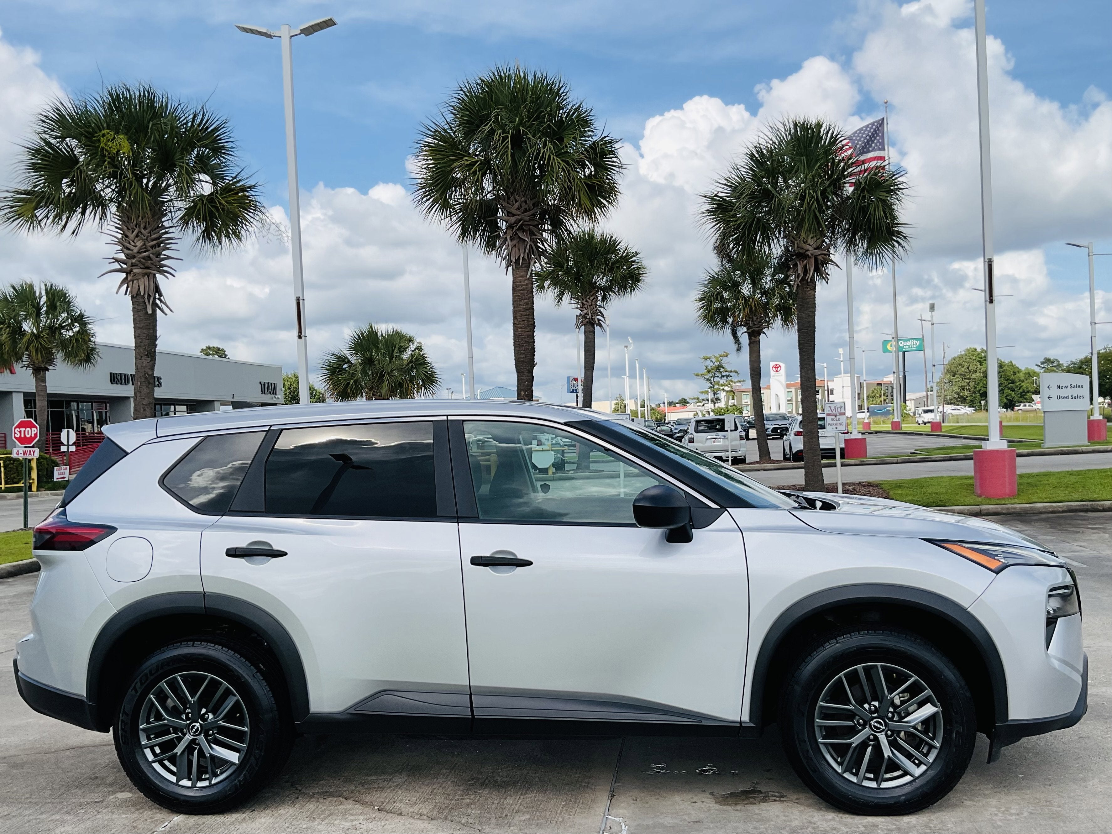 2024 Nissan Rogue S
