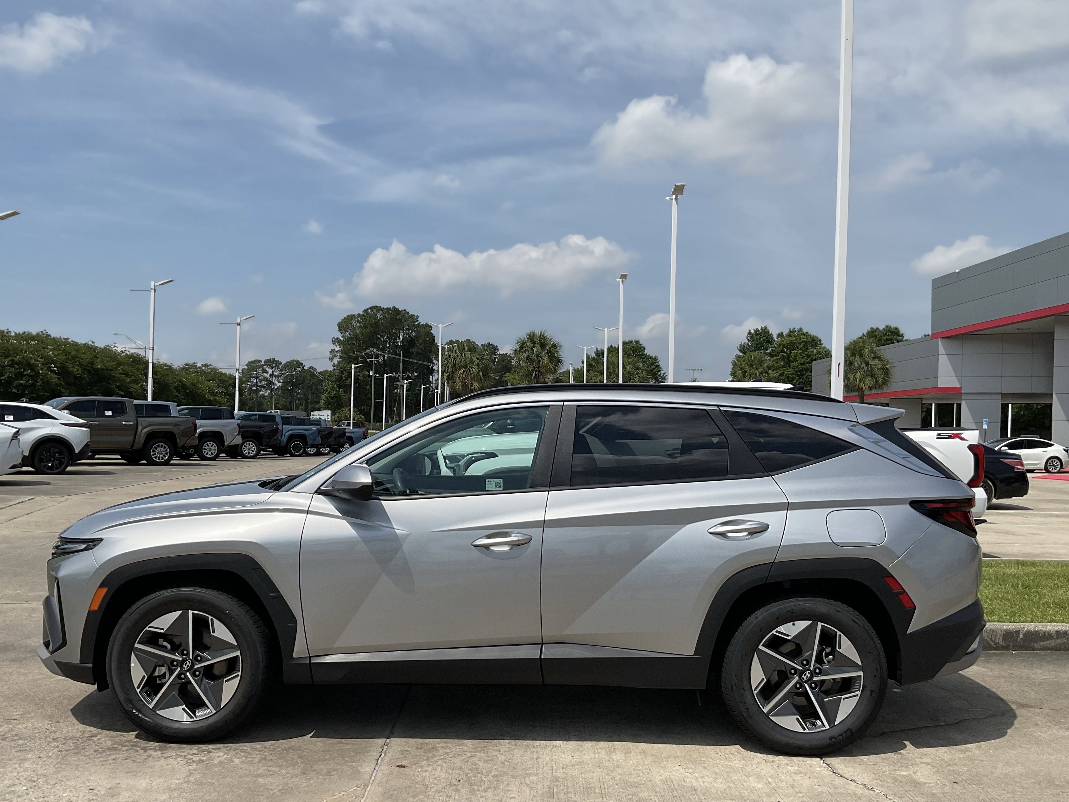 2025 Hyundai Tucson SEL