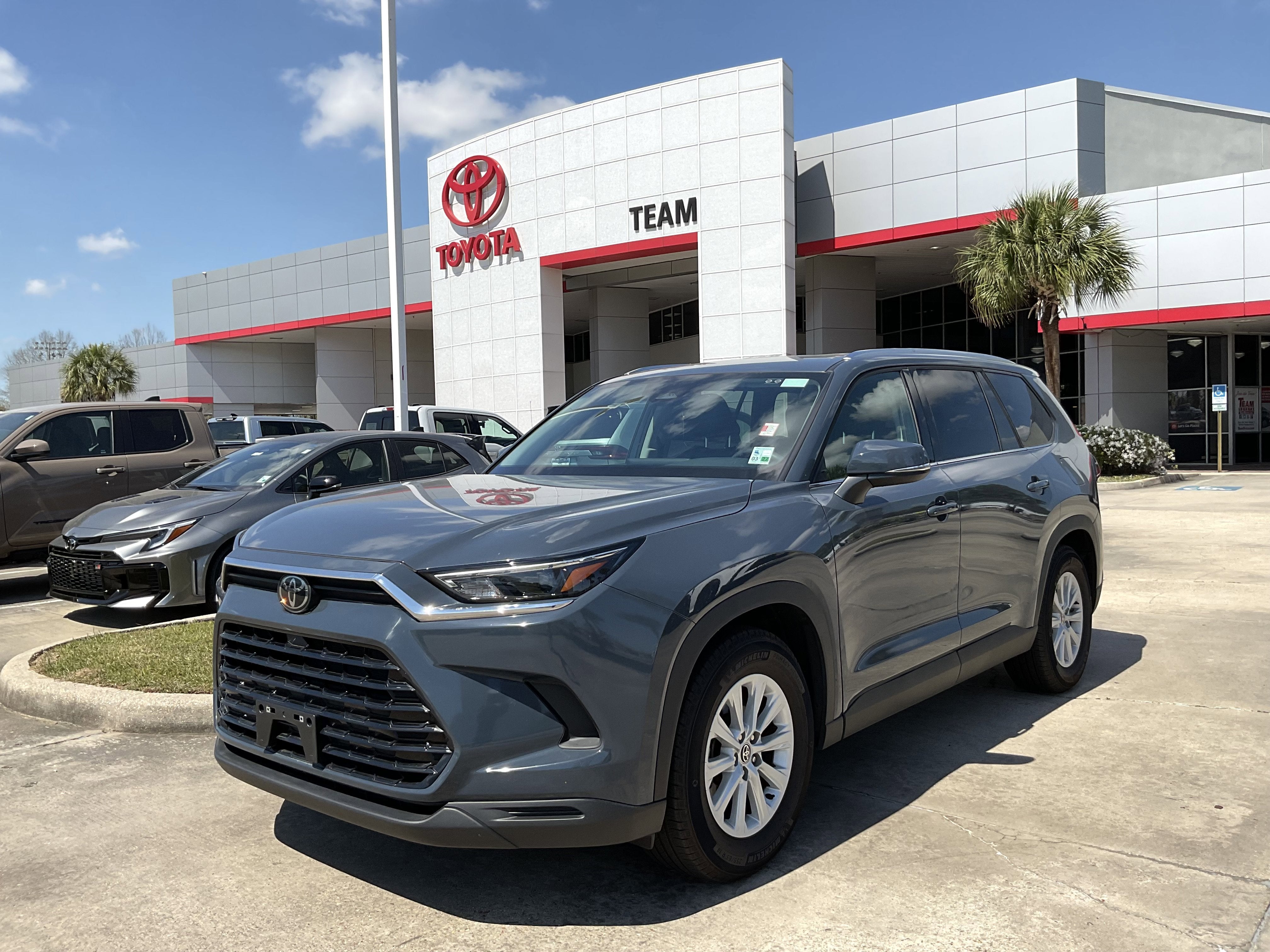 2025 Toyota GRAND HIGHLANDER LE