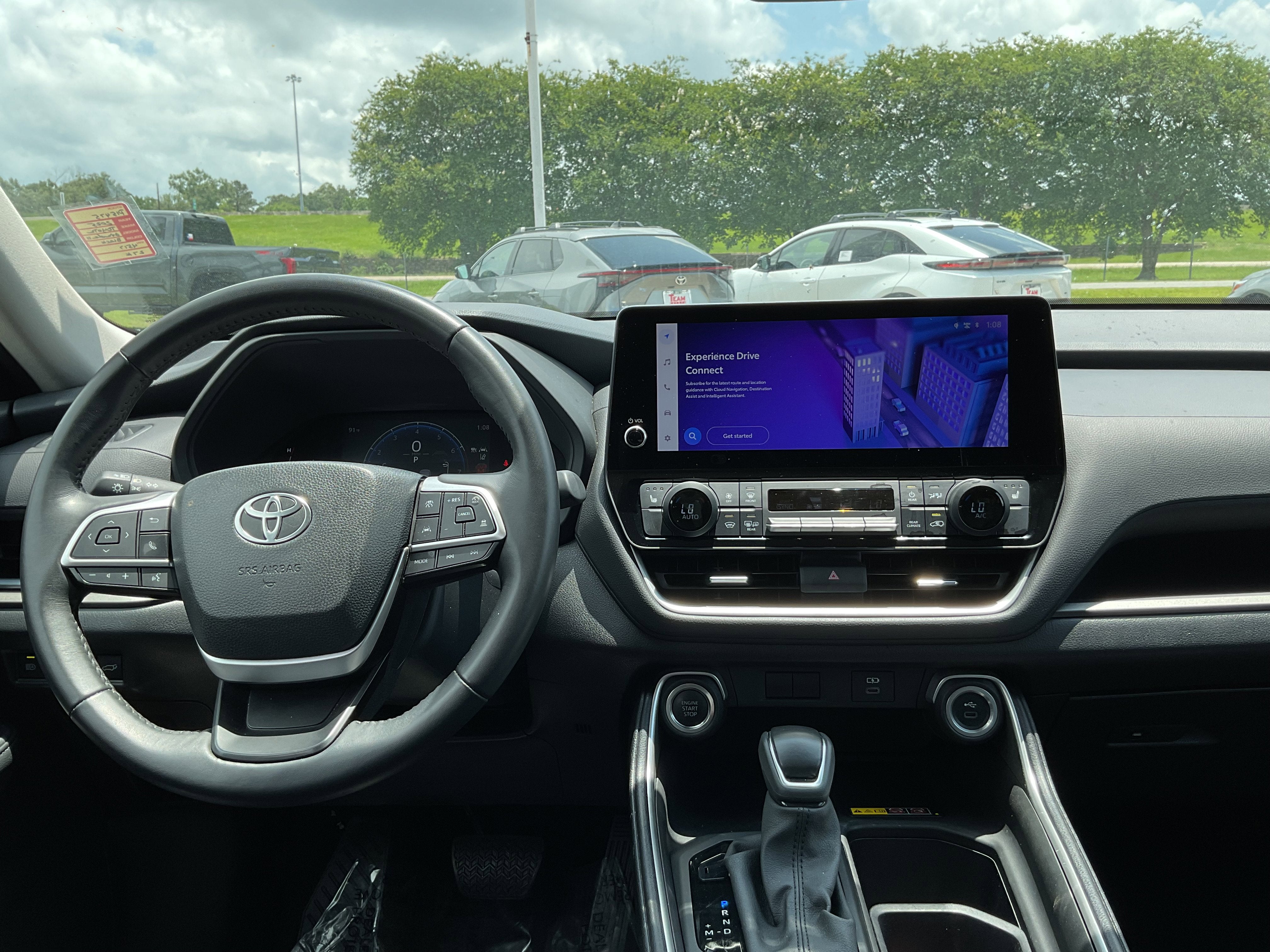 2025 Toyota GRAND HIGHLANDER LE