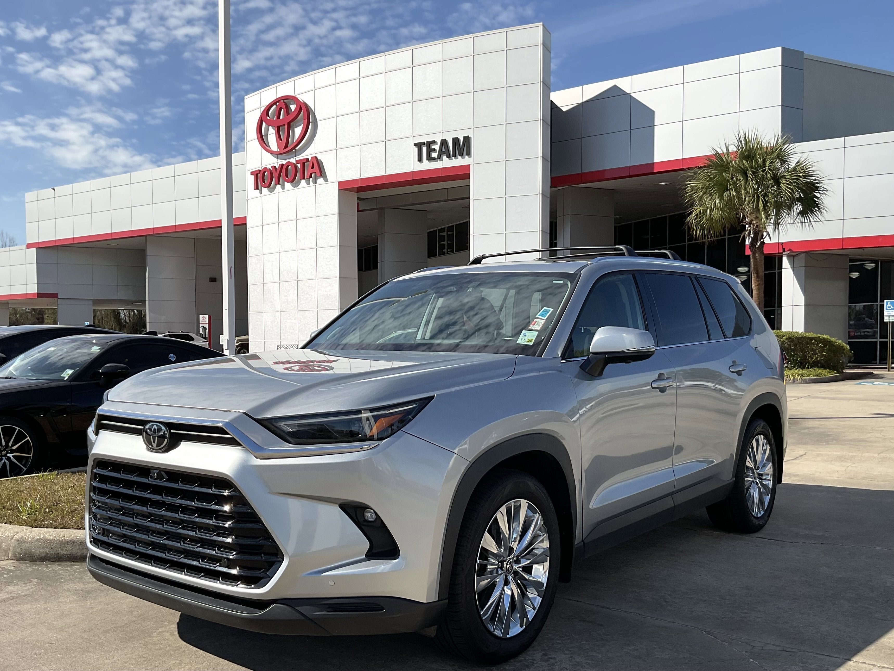 2024 Toyota GRAND HIGHLANDER Platinum