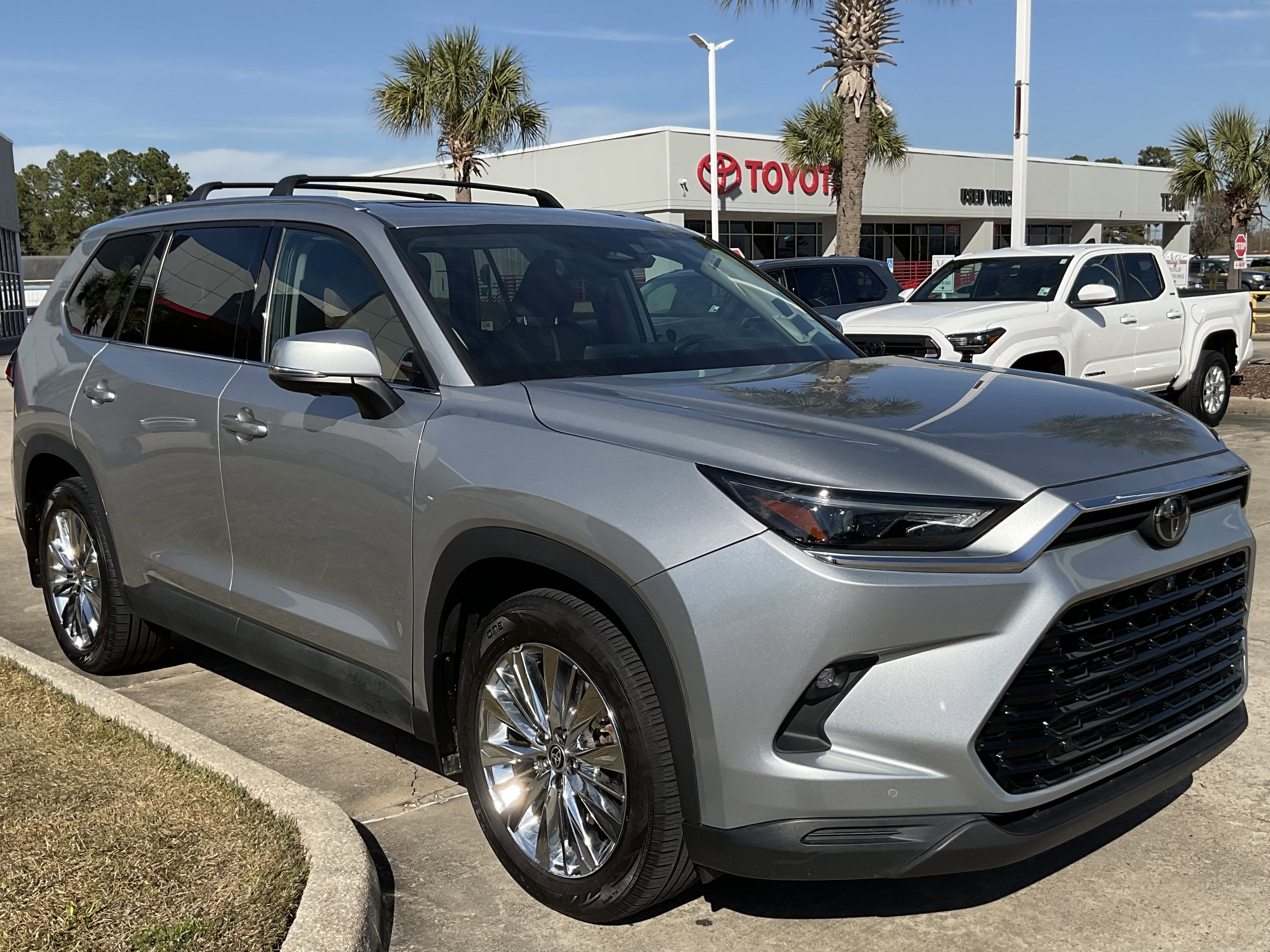 2024 Toyota GRAND HIGHLANDER Platinum
