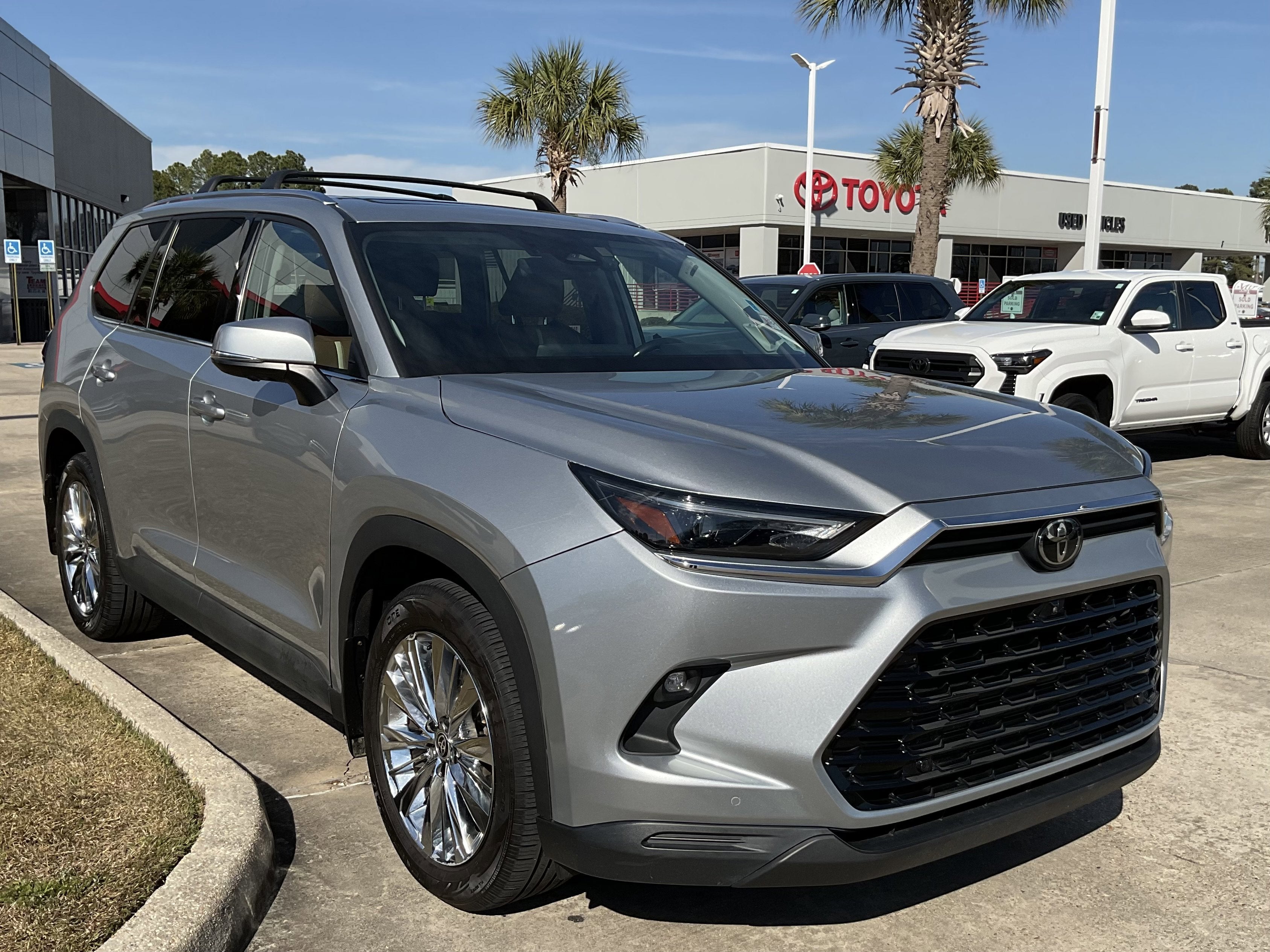 2024 Toyota GRAND HIGHLANDER Platinum