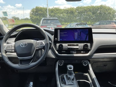2025 Toyota Grand Highlander XLE