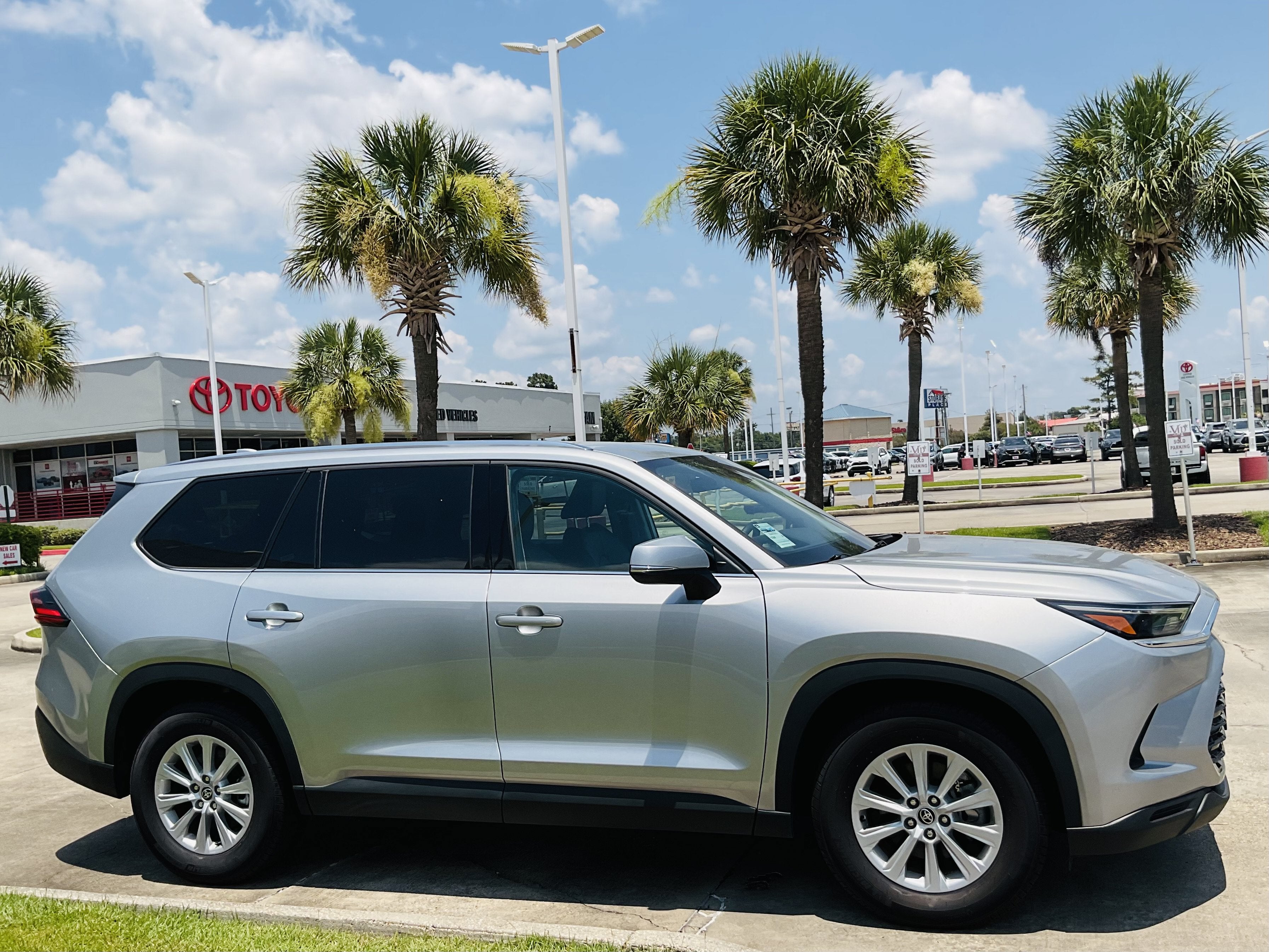 2025 Toyota Grand Highlander XLE