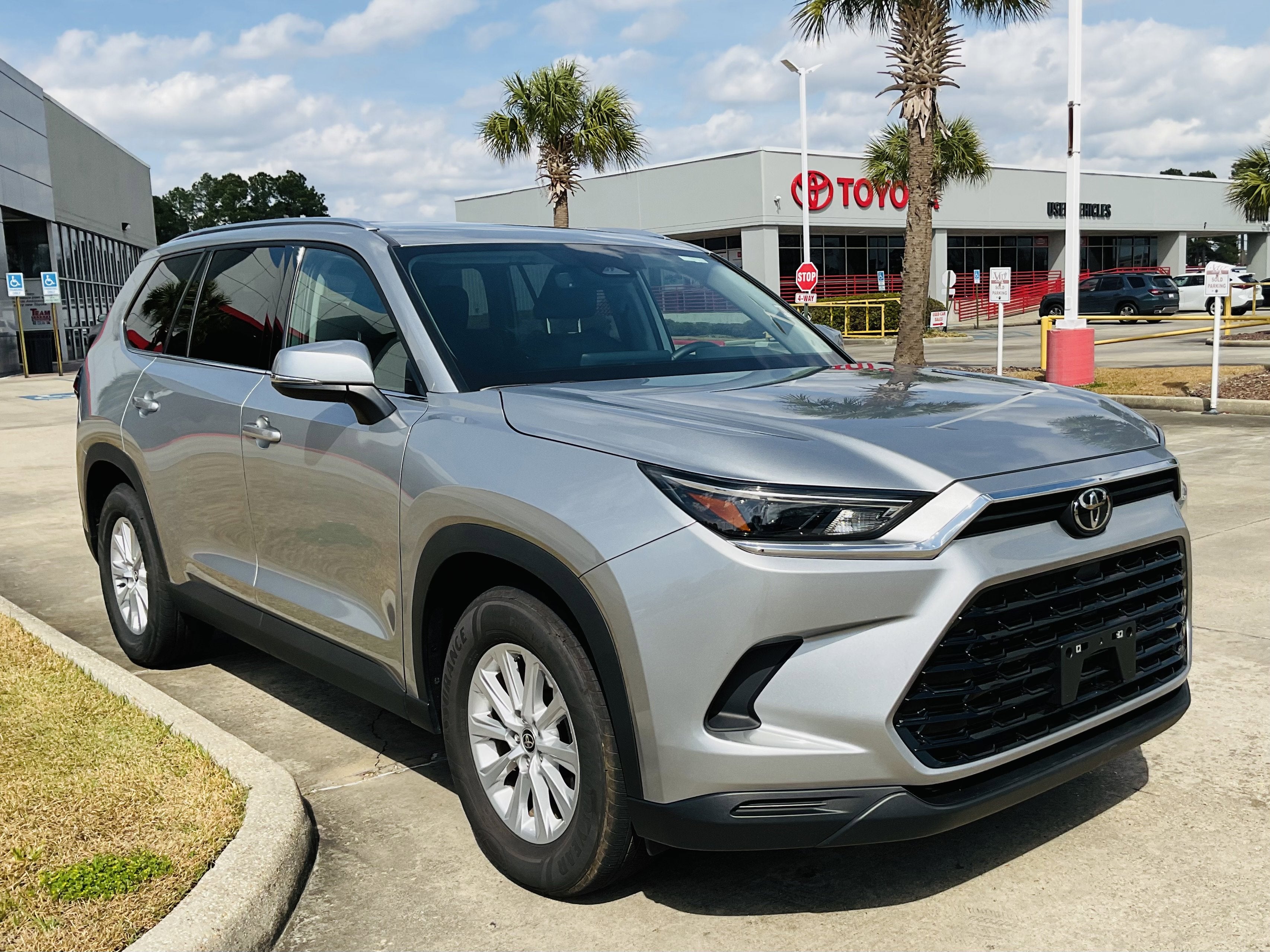 2025 Toyota GRAND HIGHLANDER XLE