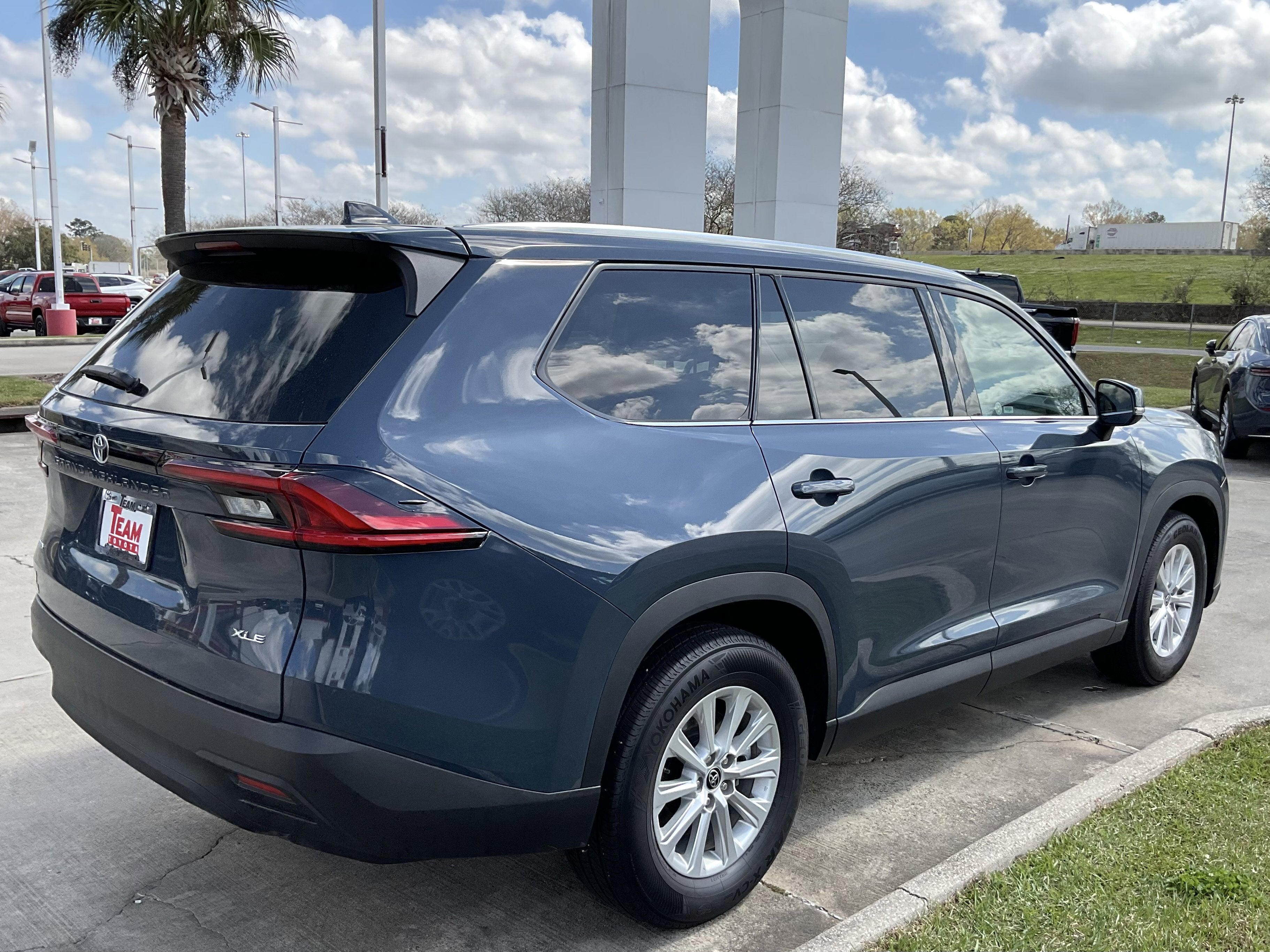 2025 Toyota GRAND HIGHLANDER XLE