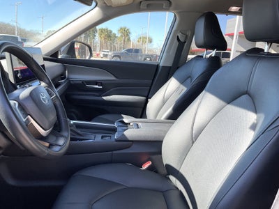 2025 Toyota GRAND HIGHLANDER XLE