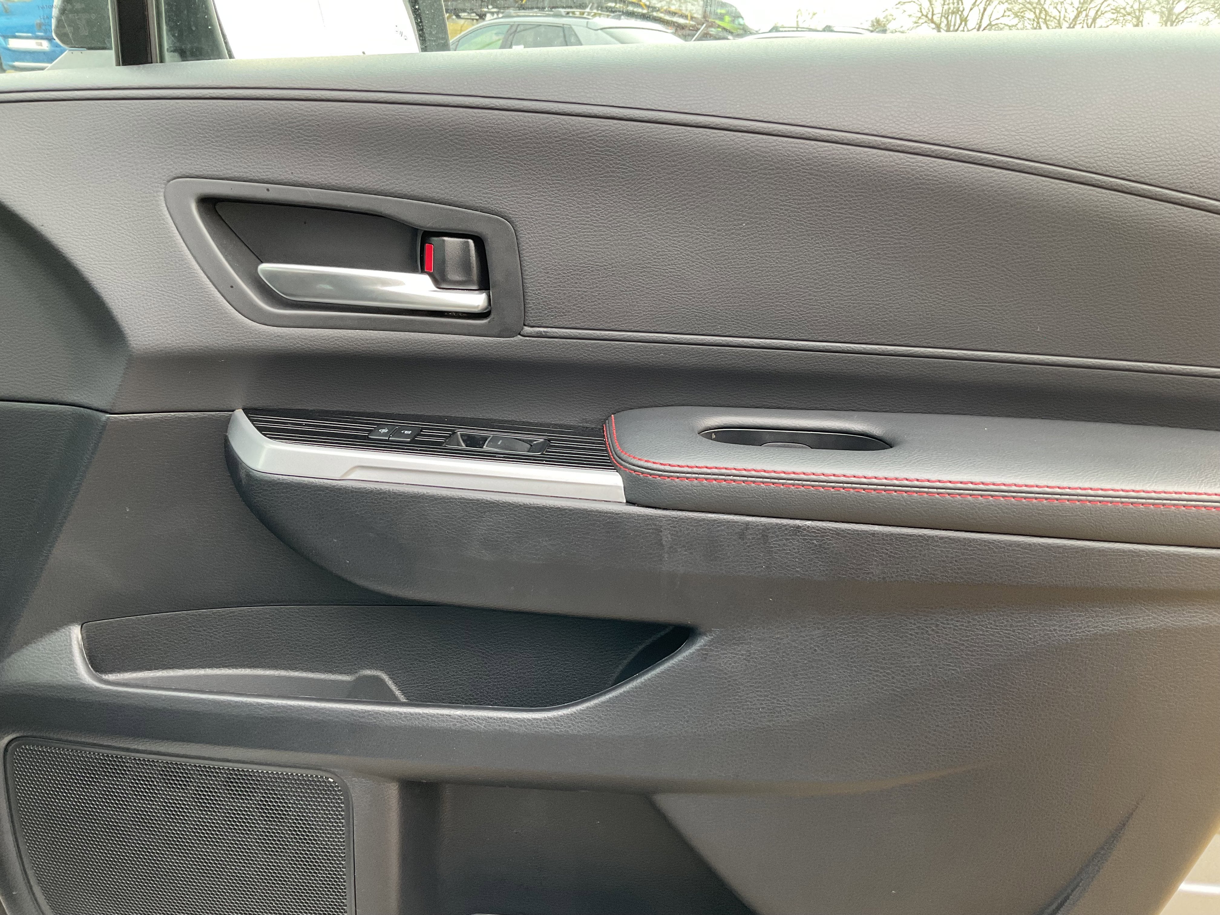 2025 Toyota SIENNA XSE XSE