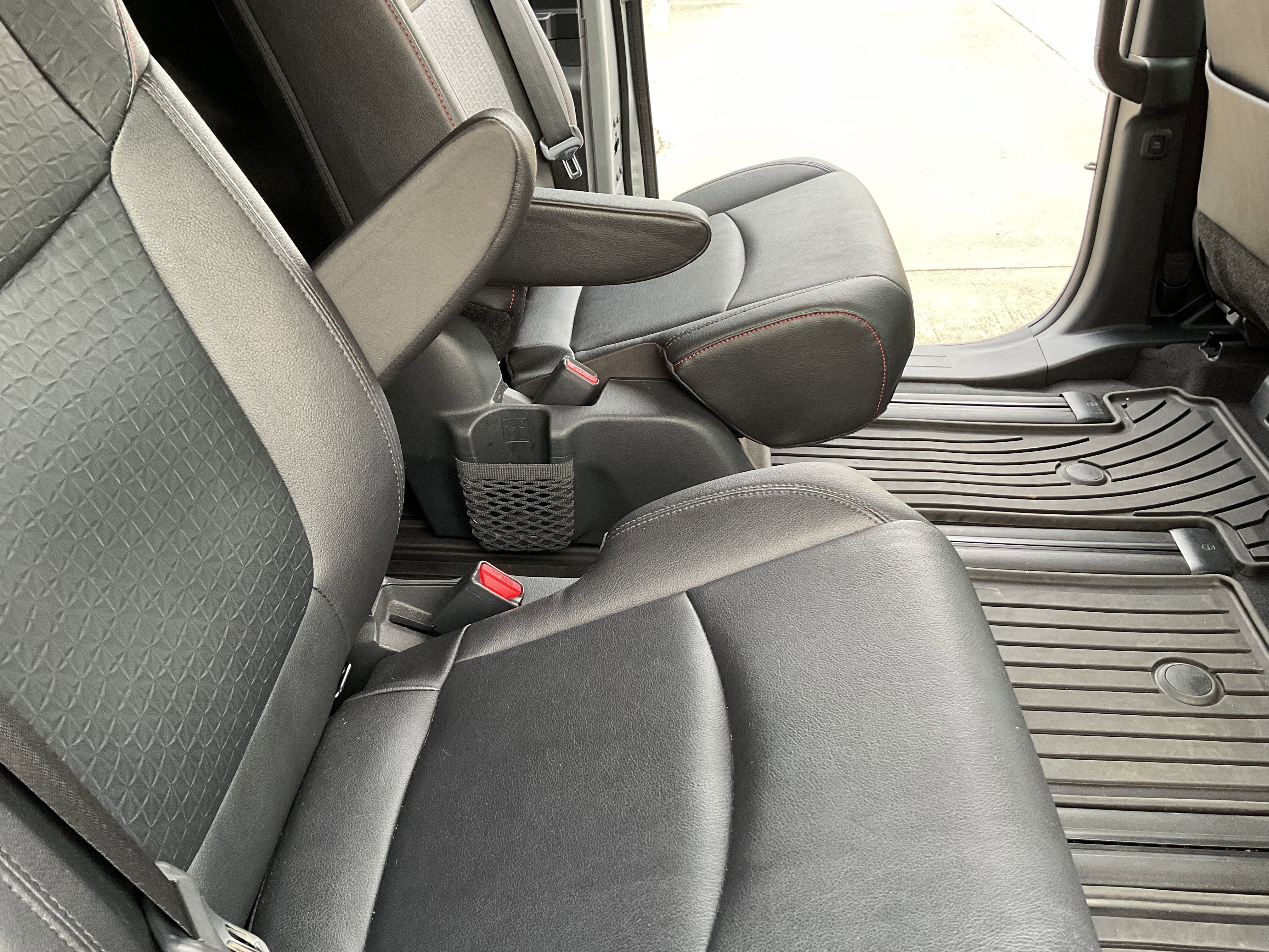 2025 Toyota SIENNA XSE XSE