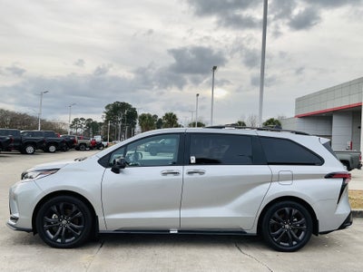 2025 Toyota SIENNA XSE XSE