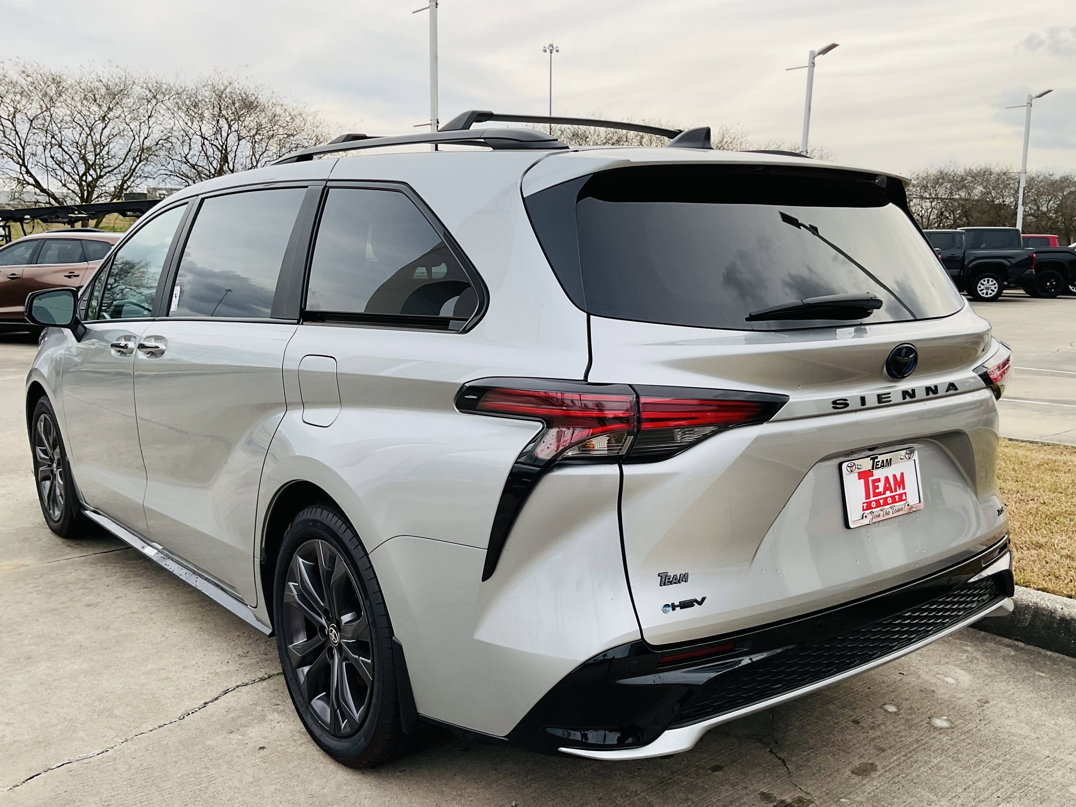 2025 Toyota SIENNA XSE XSE