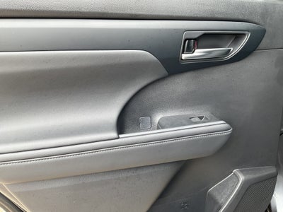2024 Toyota Highlander XSE