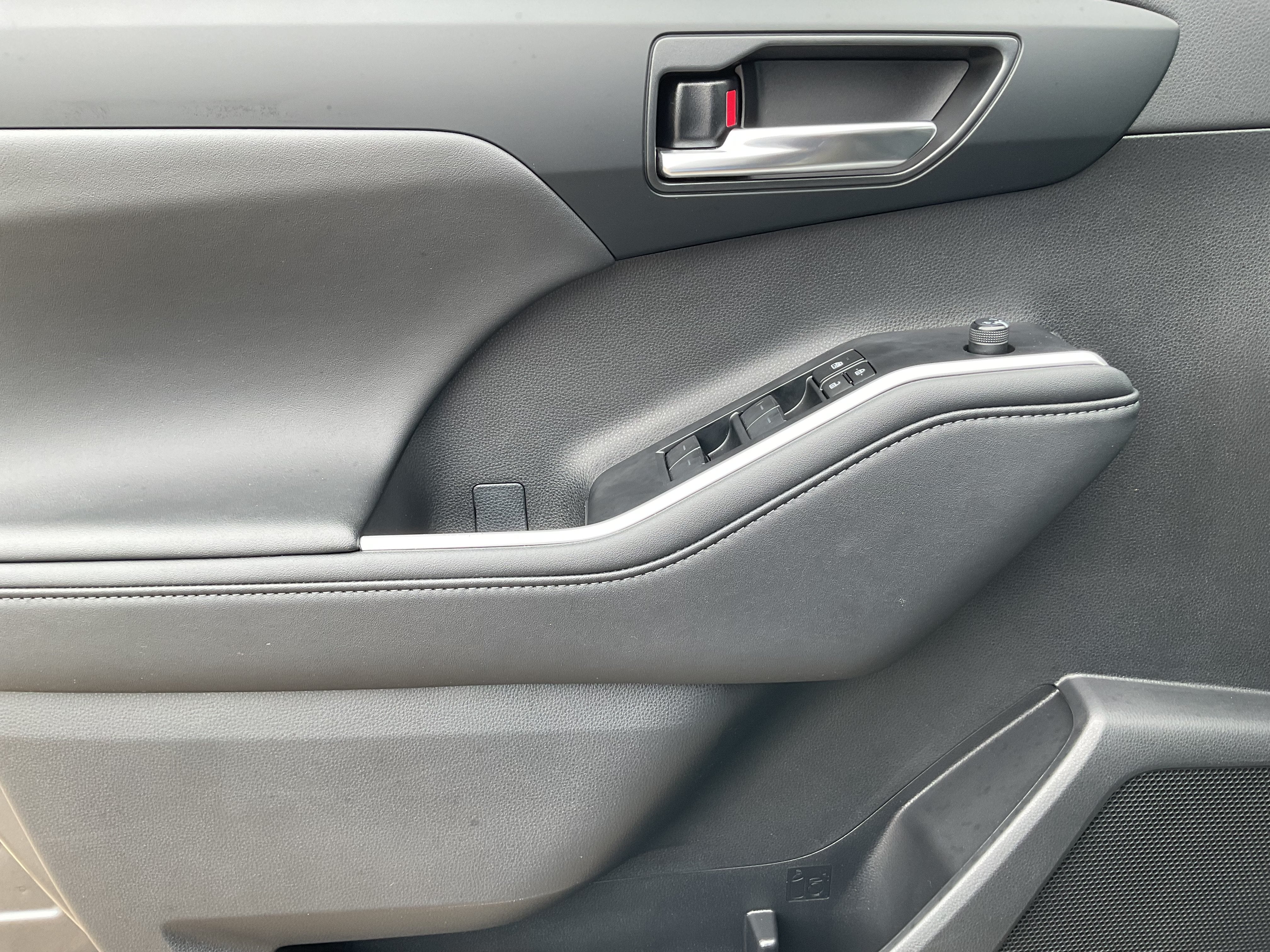 2024 Toyota Highlander XSE