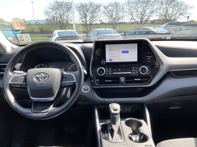 2025 Toyota HIGHLANDER LE