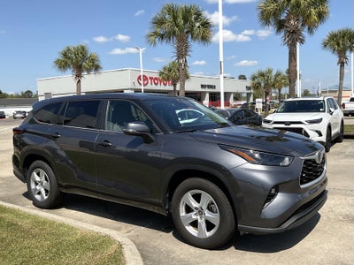 2025 Toyota HIGHLANDER LE