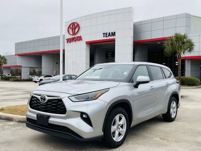 2025 Toyota HIGHLANDER LE