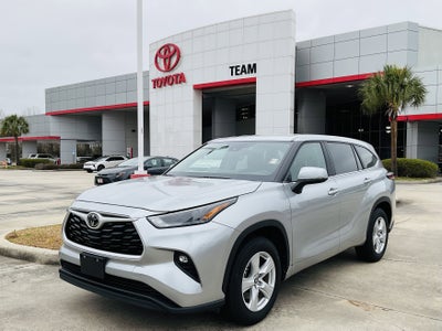 2025 Toyota HIGHLANDER LE