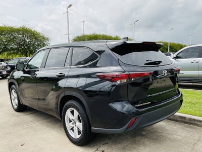 2025 Toyota HIGHLANDER LE
