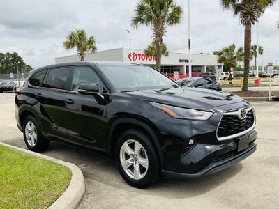 2025 Toyota HIGHLANDER LE