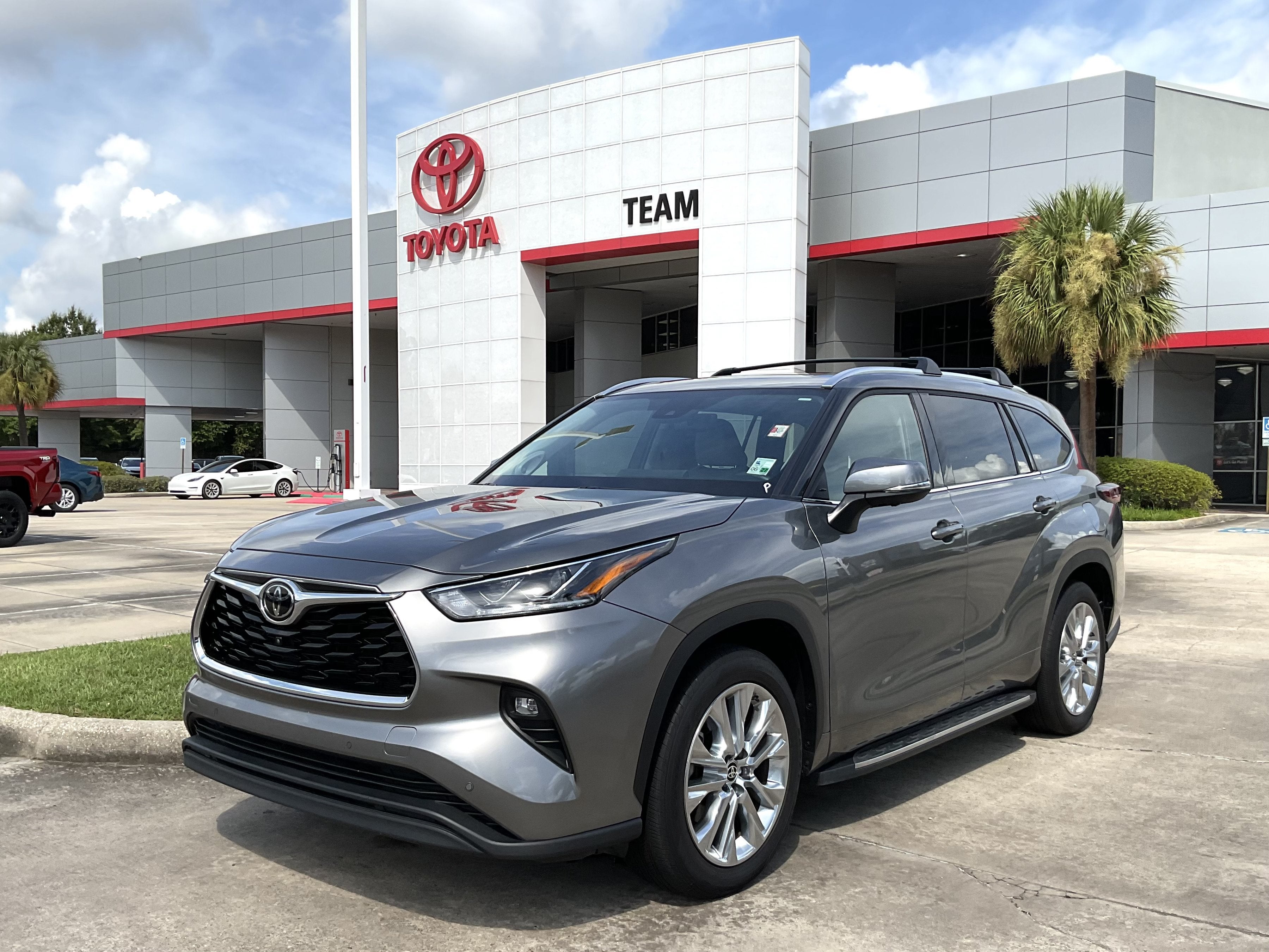 2025 Toyota Highlander Limited